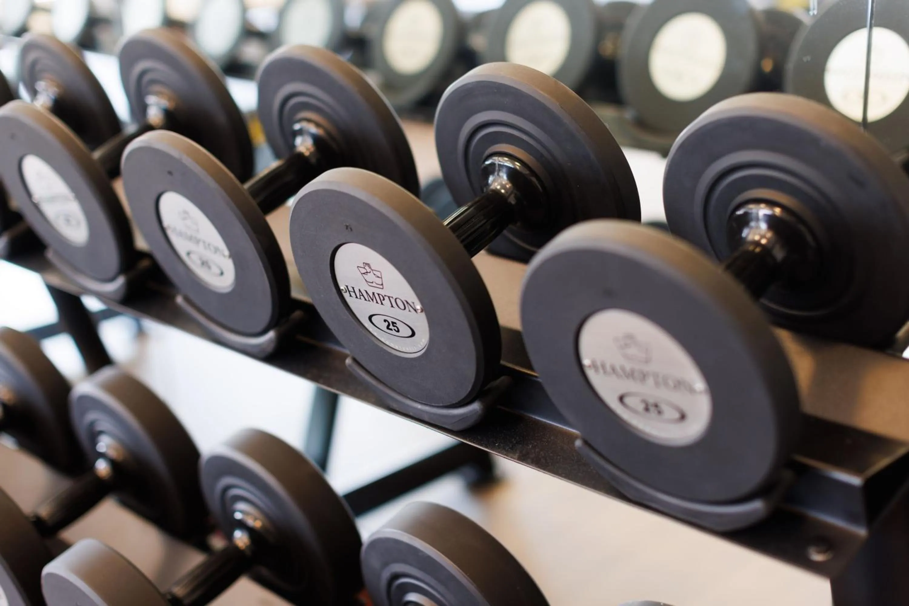 Fitness centre/facilities in Renaissance Mobile Riverview Plaza Hotel