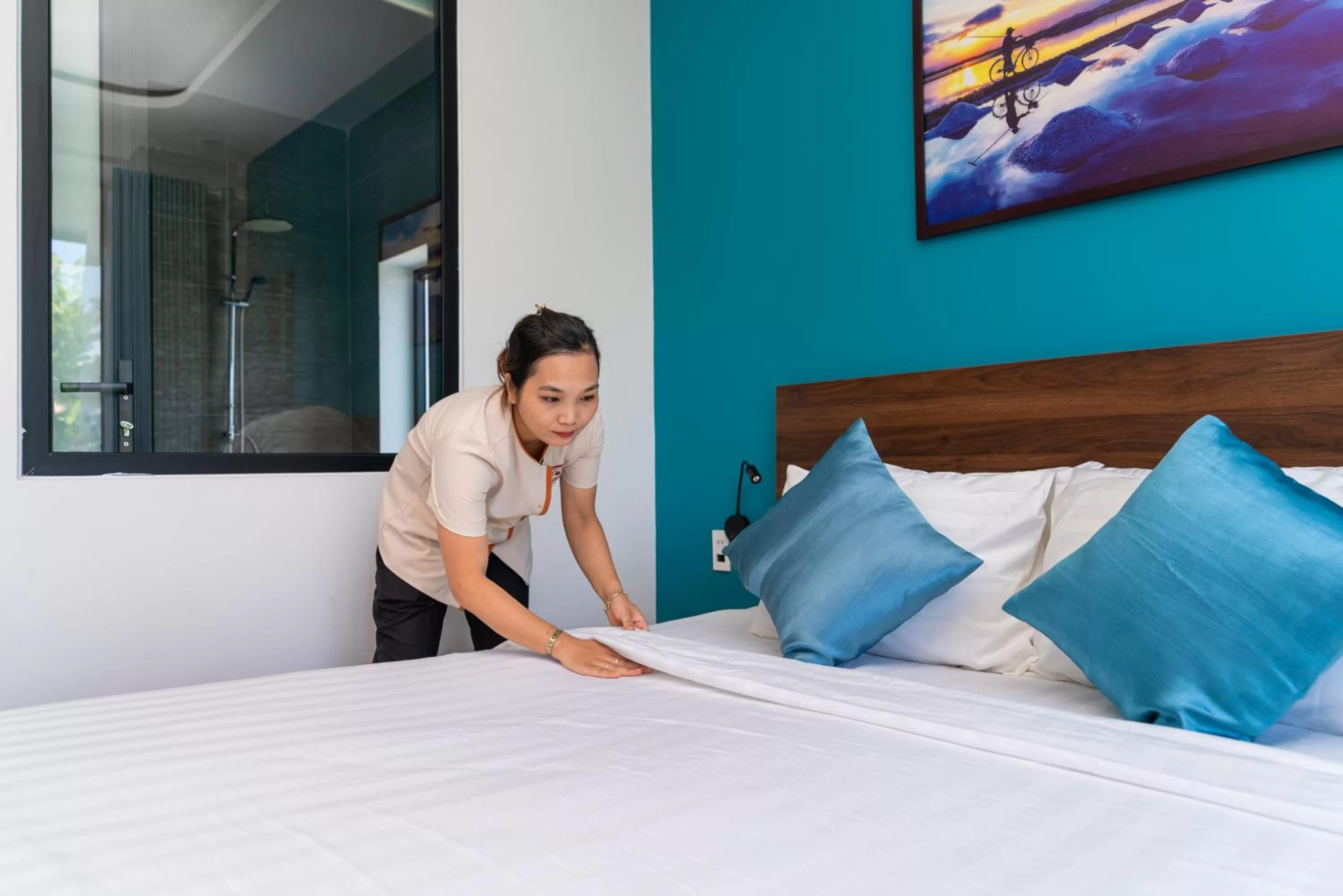 Bed in Hoianese Pool & Sunset Hotel - Cultural Experiential Hotel