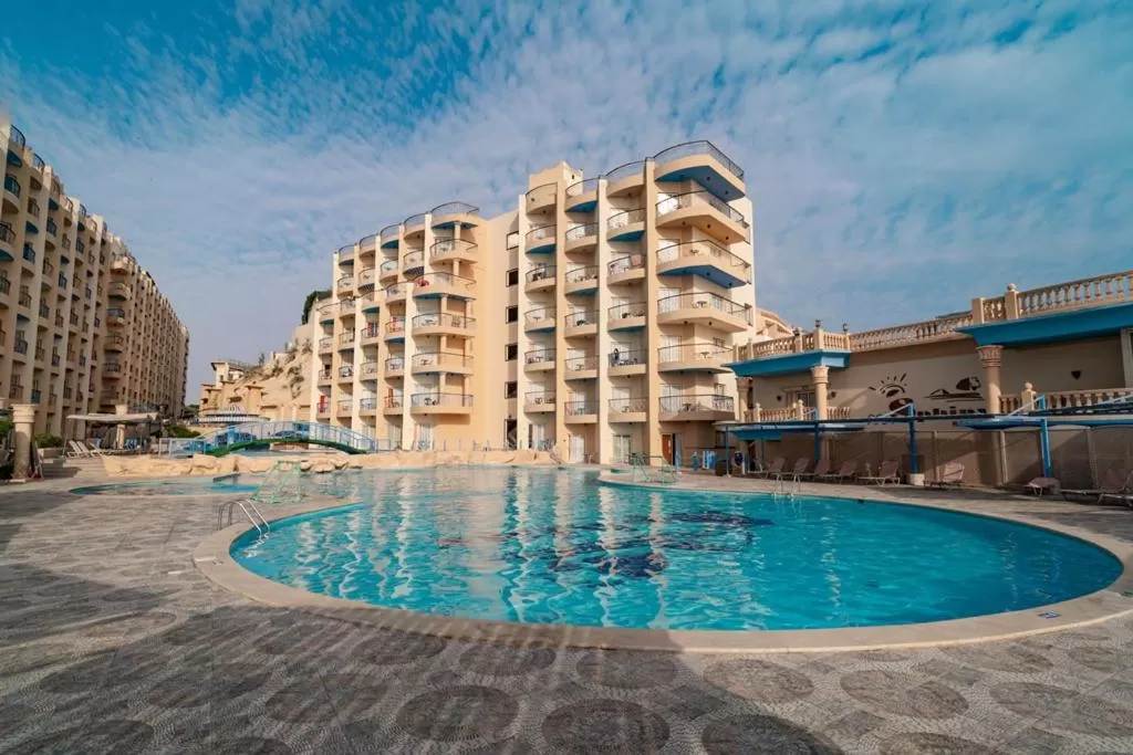 Pool view in Sphinx Aqua Park Beach Resort