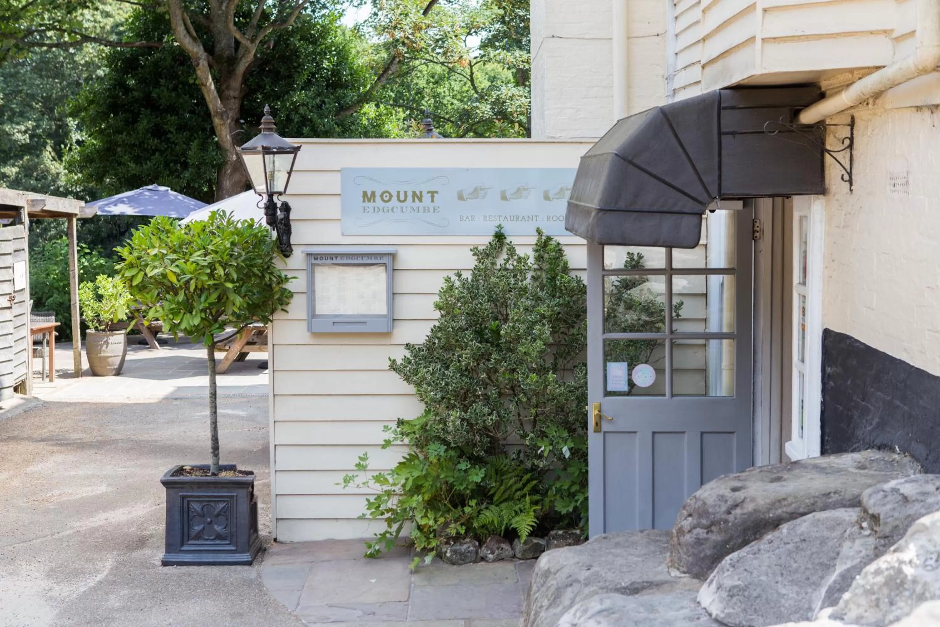 Property building, Property Logo/Sign in Mount Edgcumbe