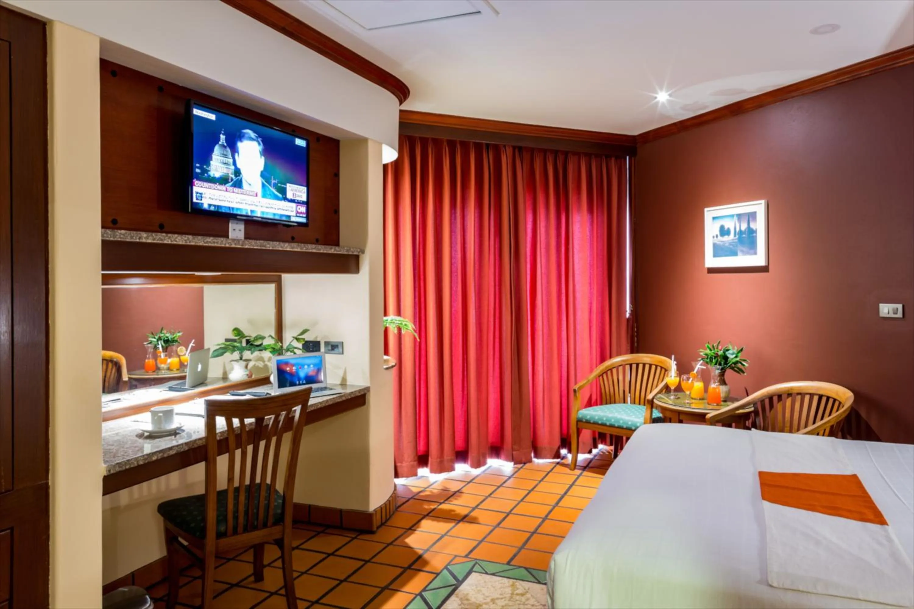 TV and multimedia, Bed in Pacific Club Resort