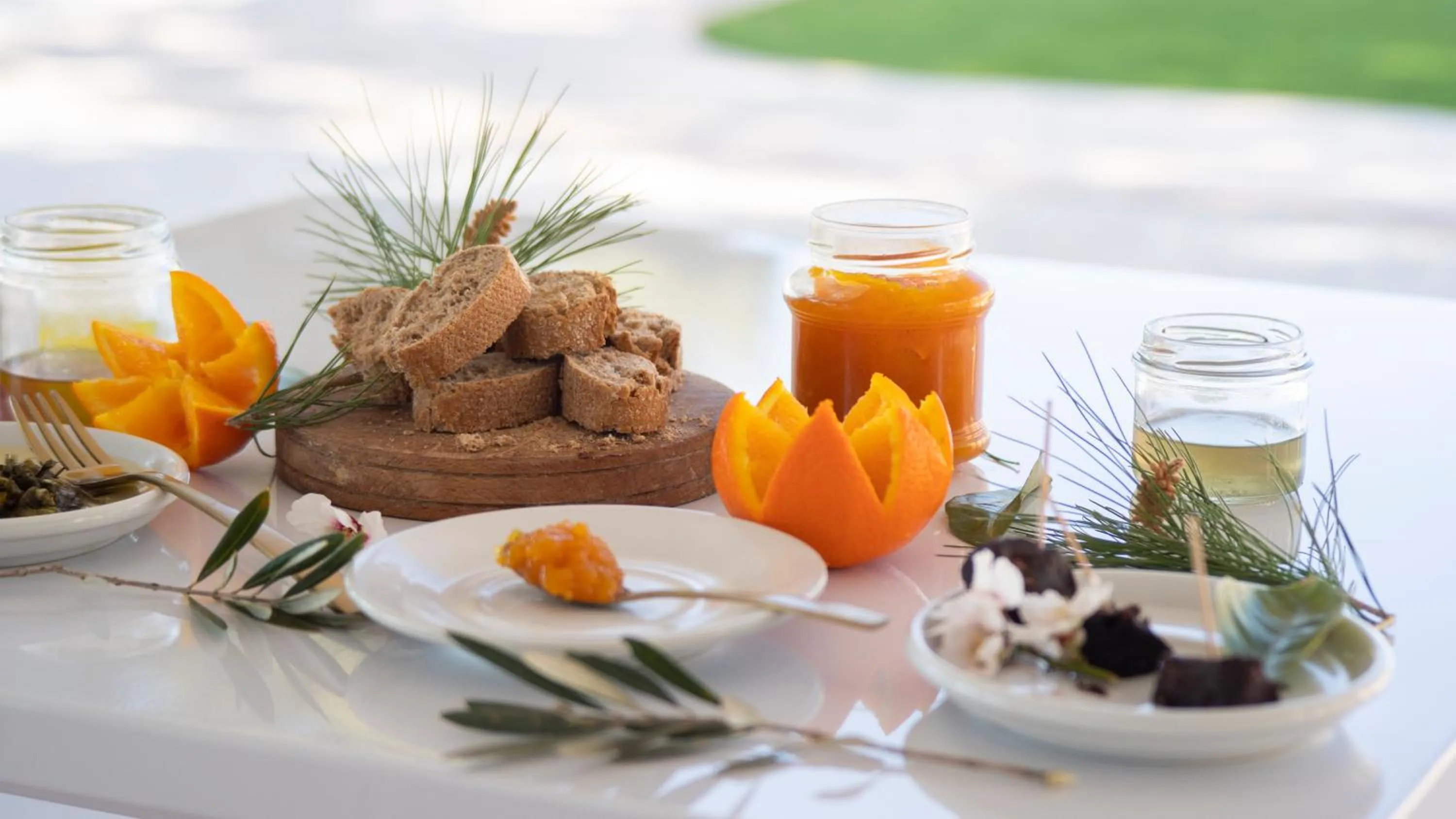 Buffet breakfast in Nature Suites Puig Campana by AR Hotels & Resorts