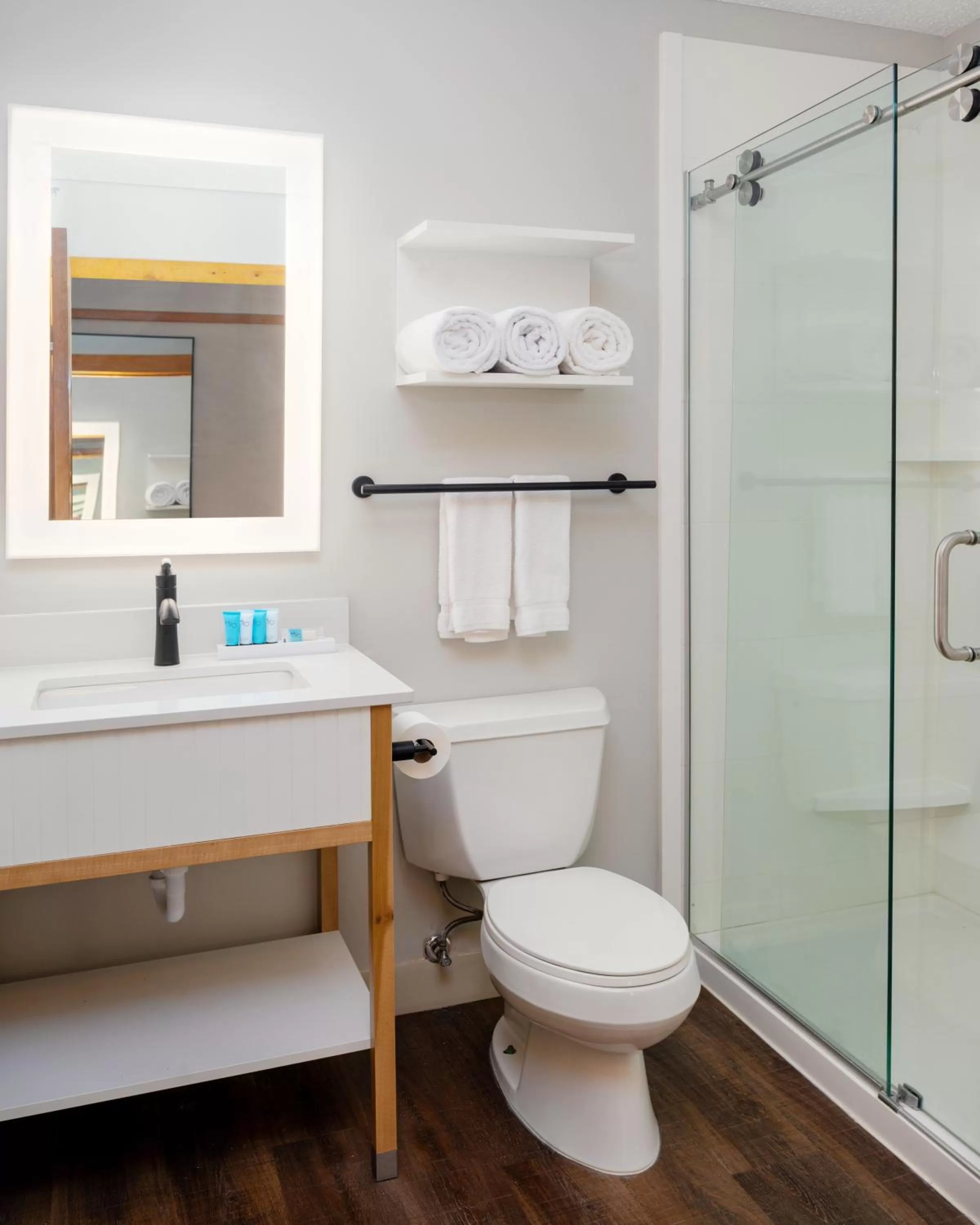 Bathroom in Caribou Highlands Lodge