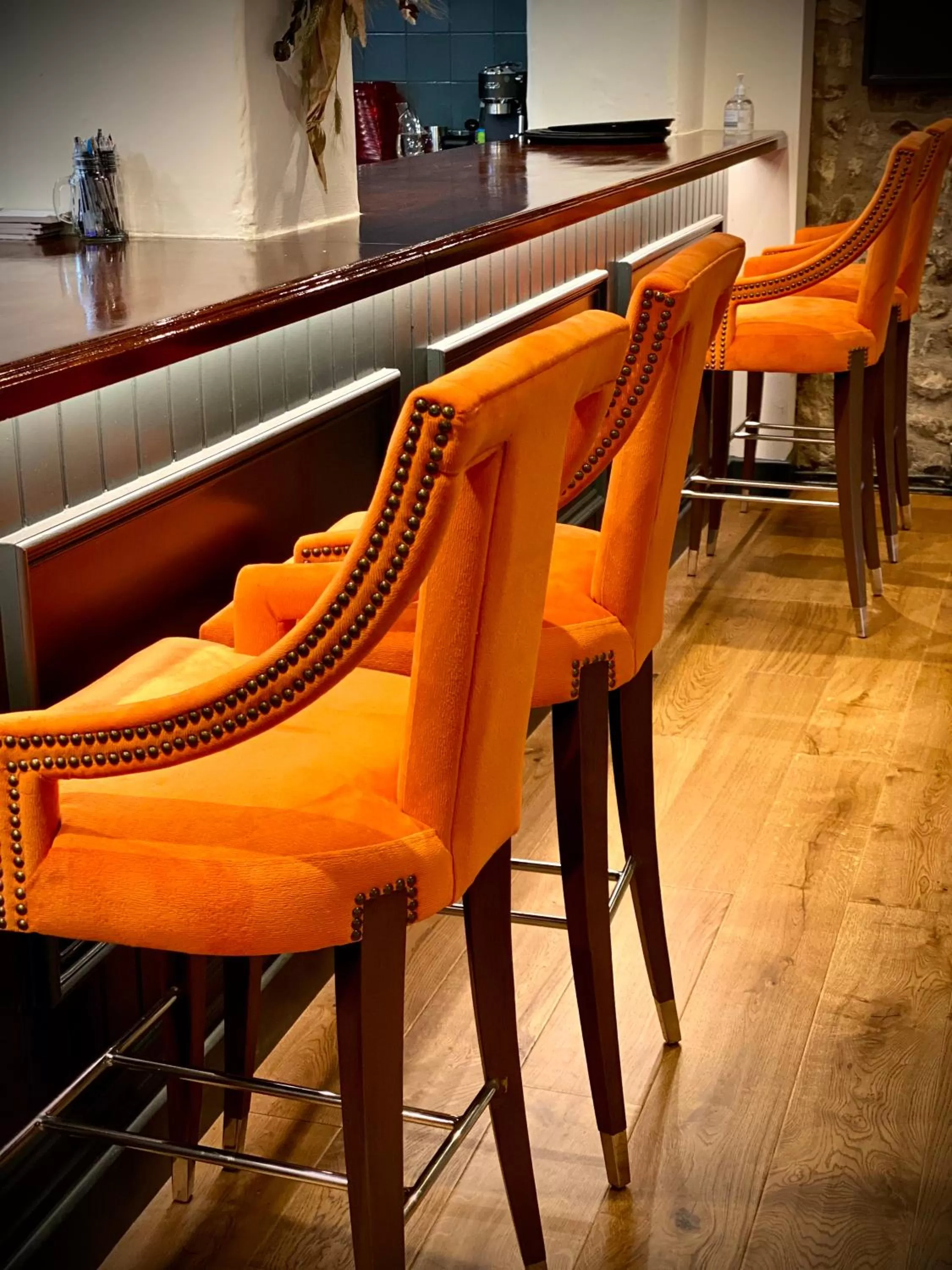 Restaurant/places to eat in The General Tarleton