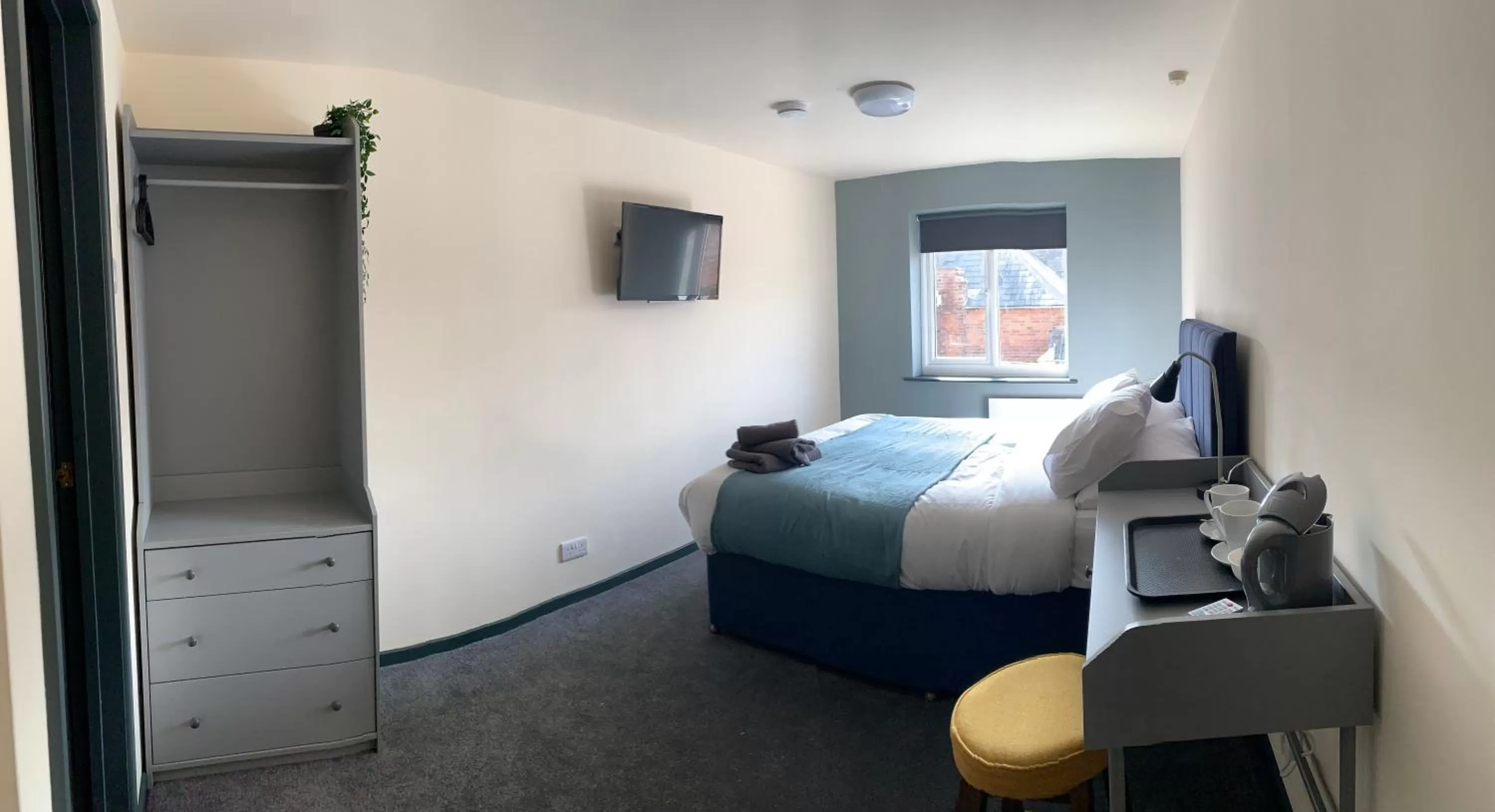 Bed in The Bridge Inn