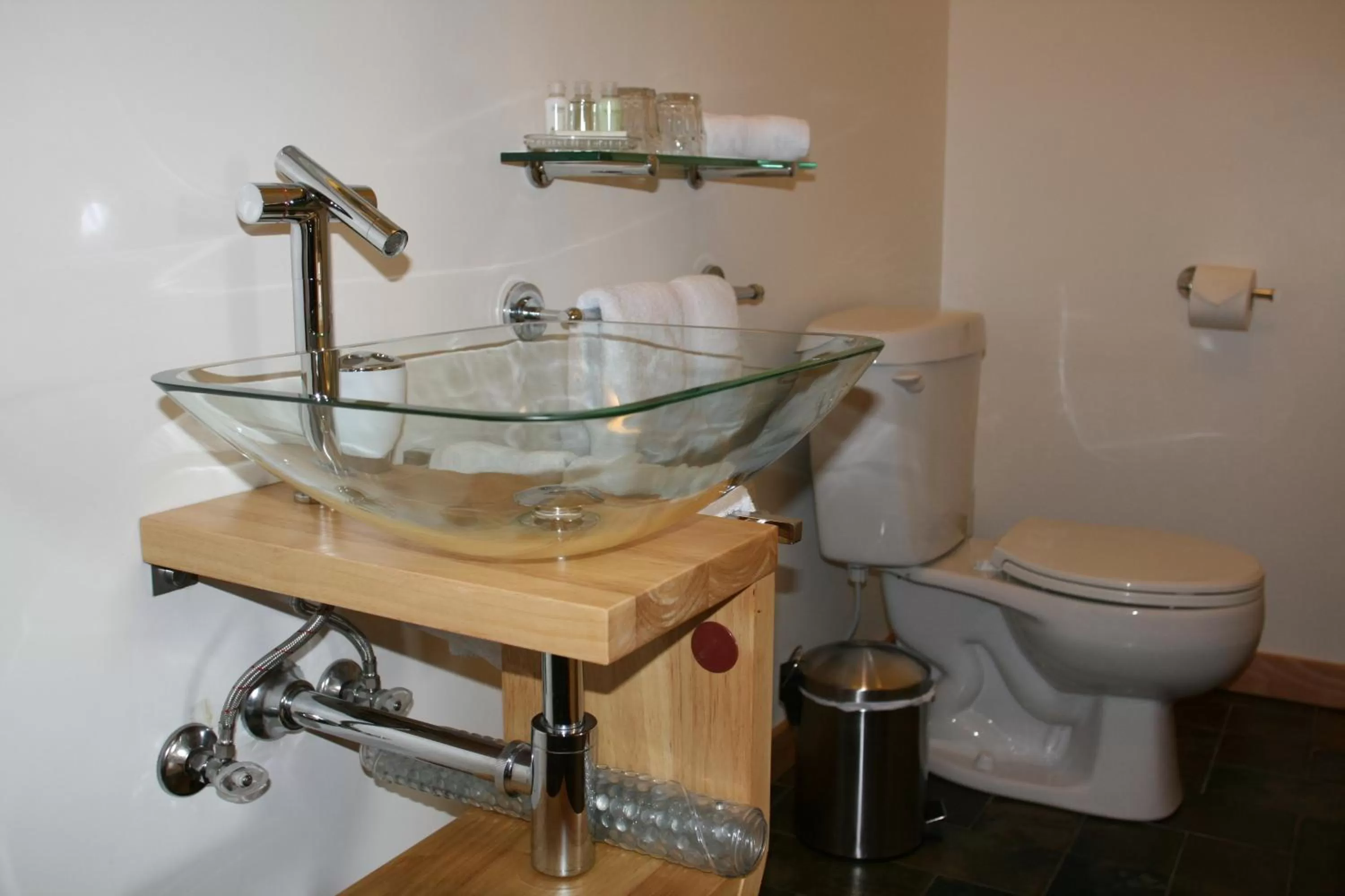 Bathroom in Canyon Ridge Lodge