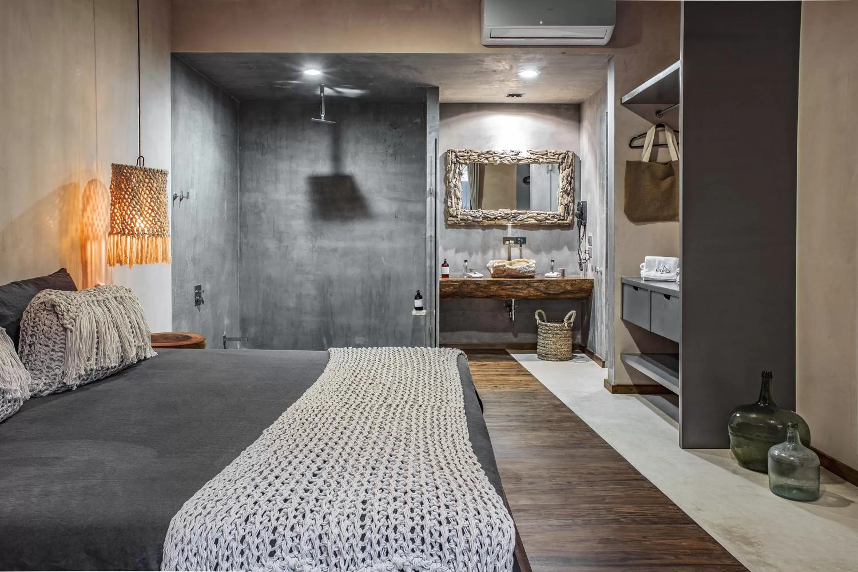 Shower in Era Hotel & Spa Tulum