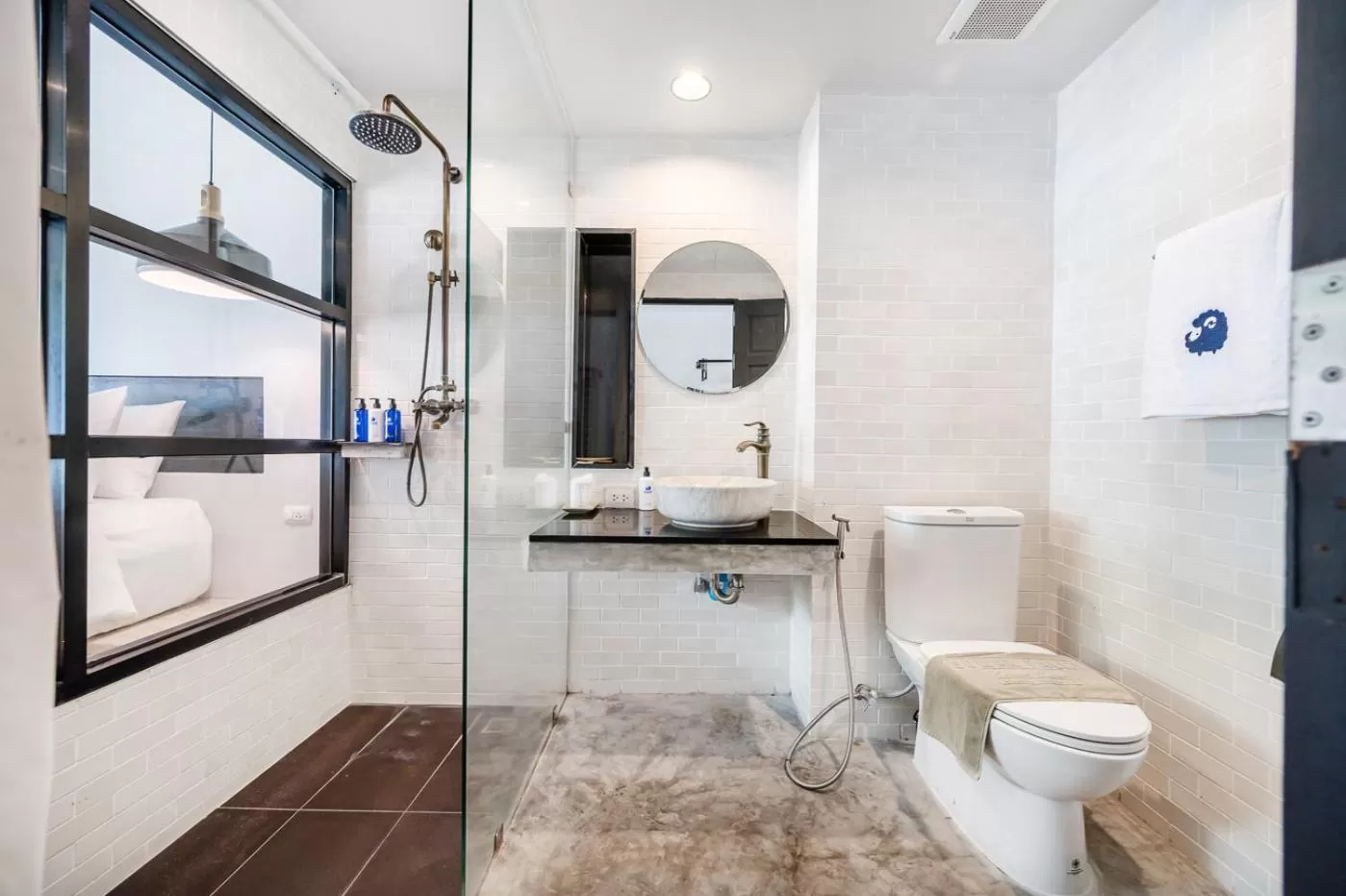 Toilet in Kokotel Khao Lak Lighthouse