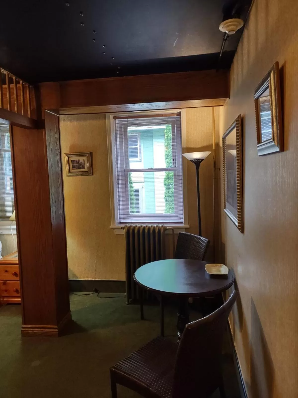 Seating area, Dining Area in The King George Inn
