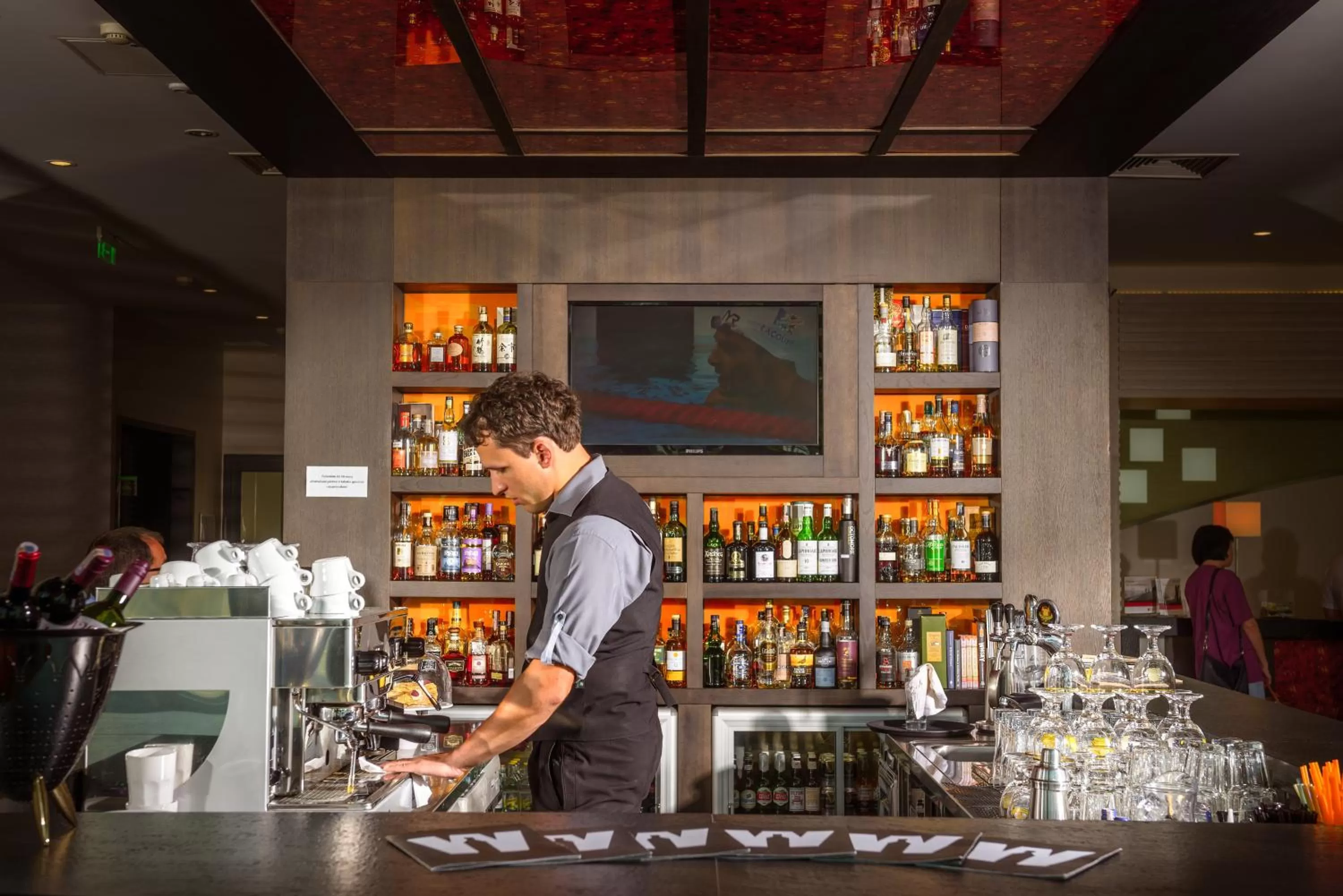 Lounge or bar in Holiday Inn Vilnius by IHG