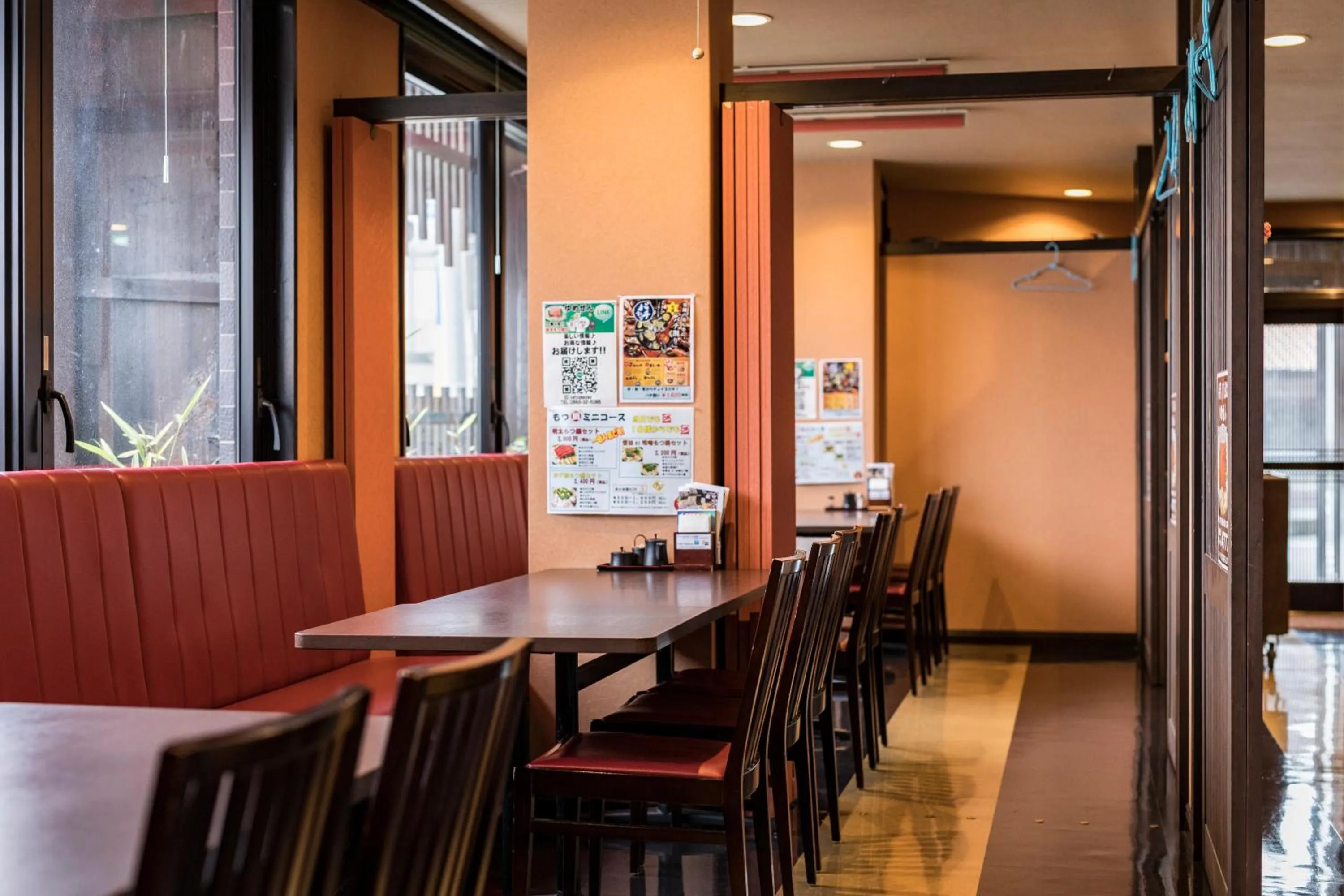 Restaurant/places to eat in KOKO STAY Kumamoto Yatsushiro - formerly Hotel Wing International Kumamoto Yatsushiro