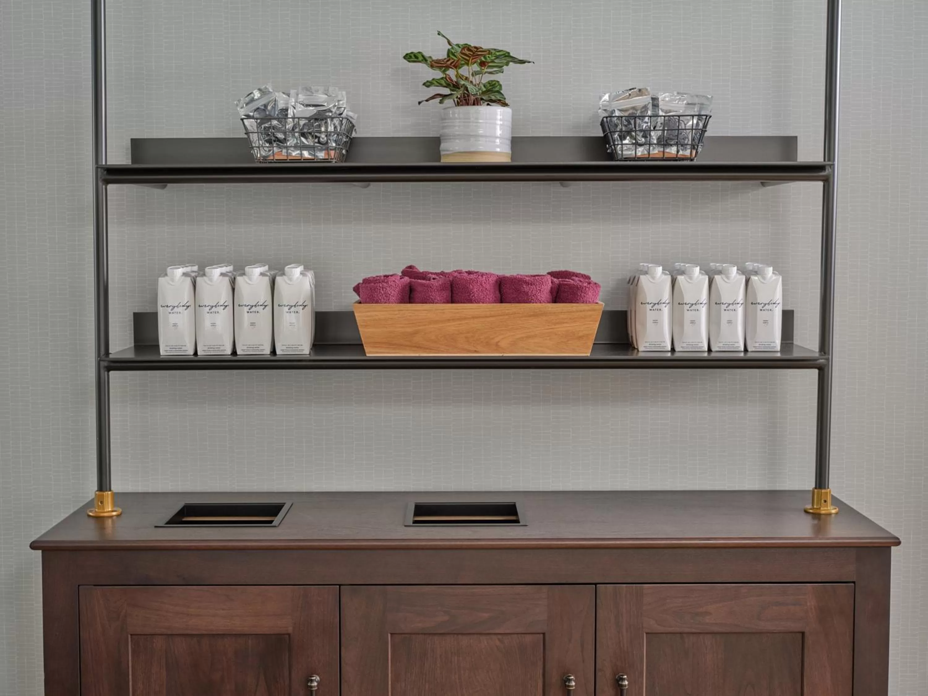 Fitness centre/facilities in Six South St. Hotel