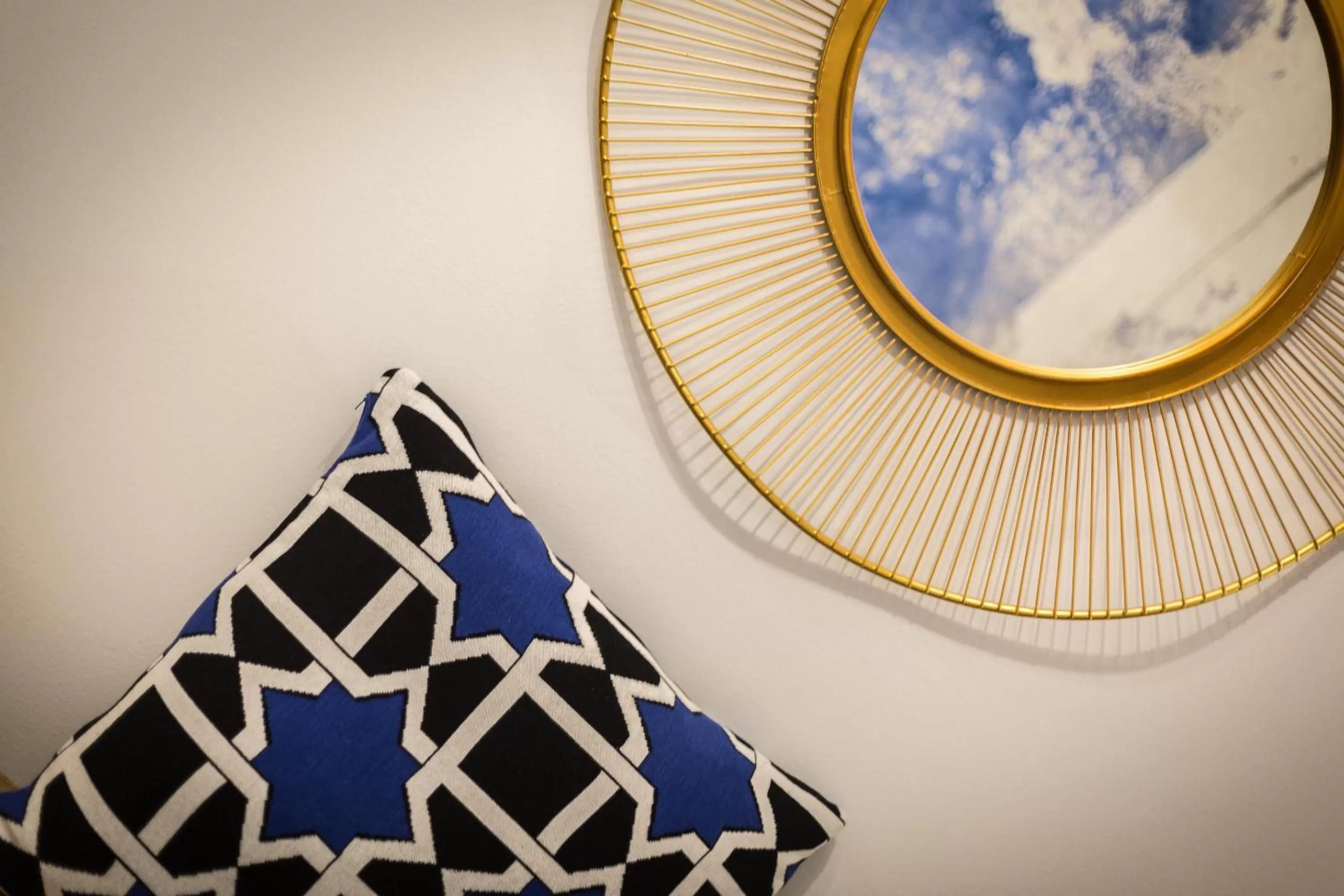 Living room in Easy Living