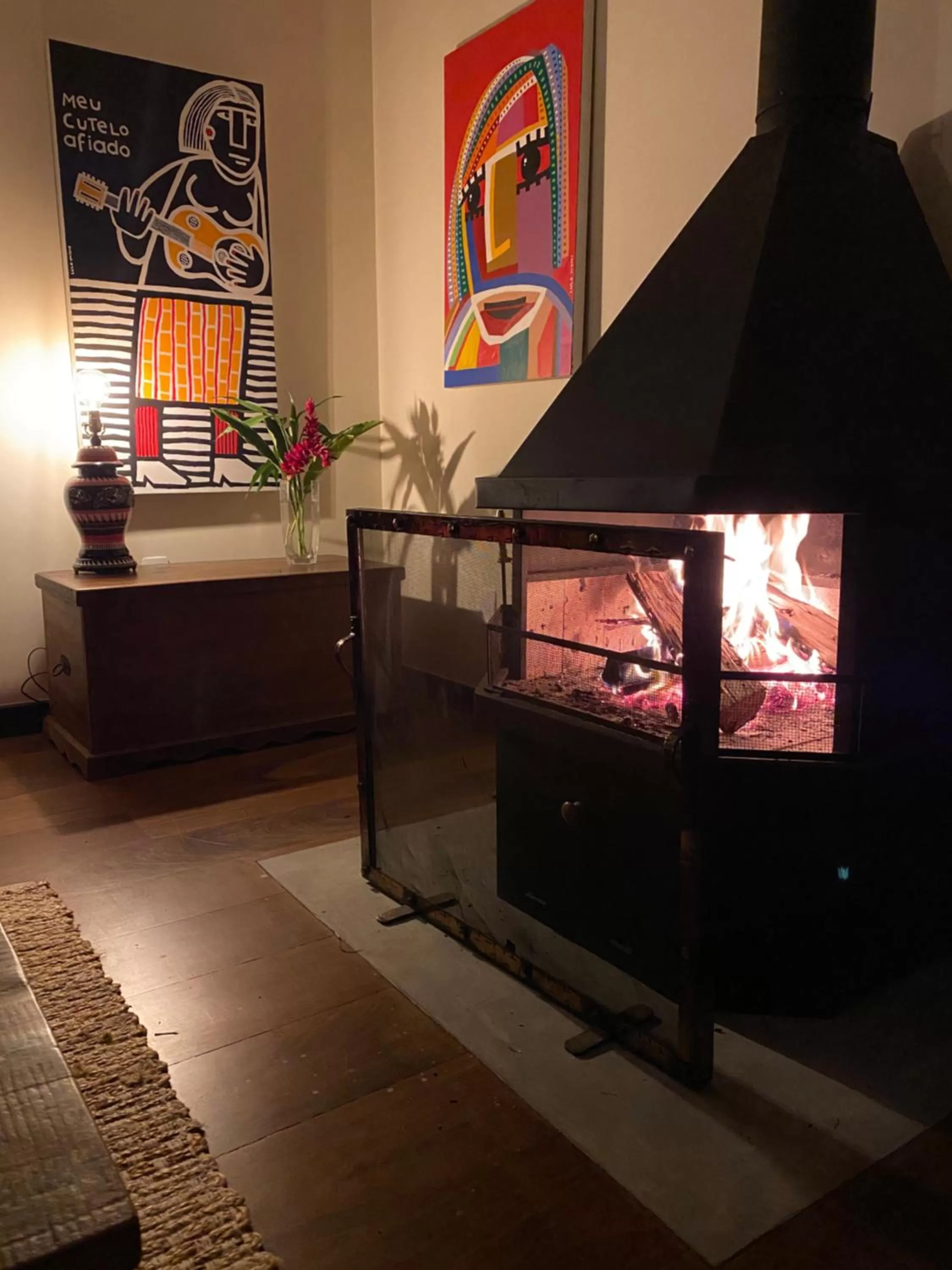 Communal lounge/ TV room in Janela de Marcia Bed and Breakfast