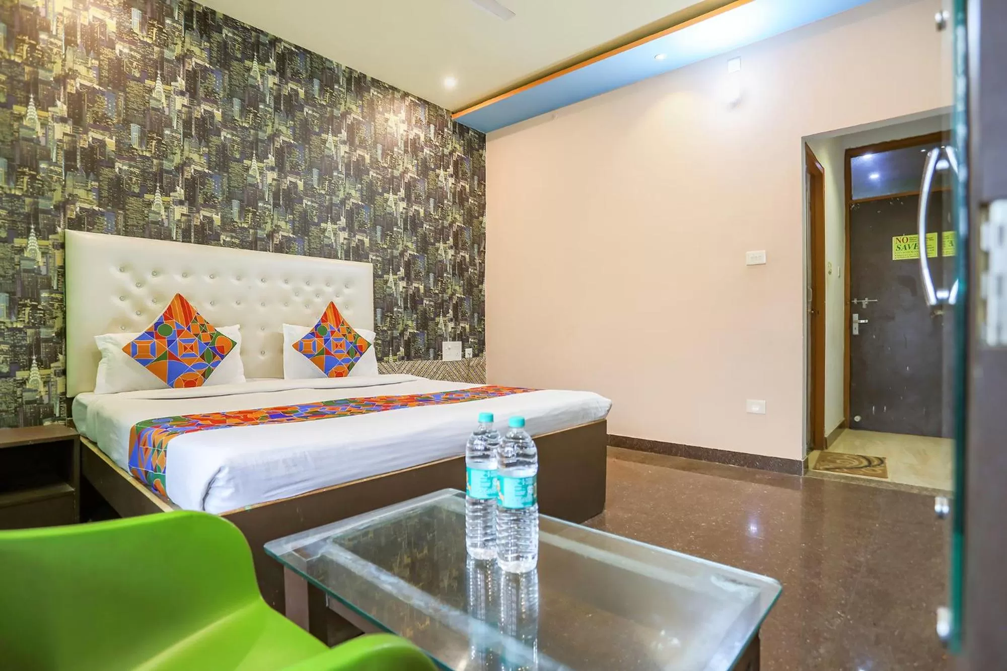 Bedroom, Bed in FabHotel Kriti Green - Hanuman Mandir, Lathia