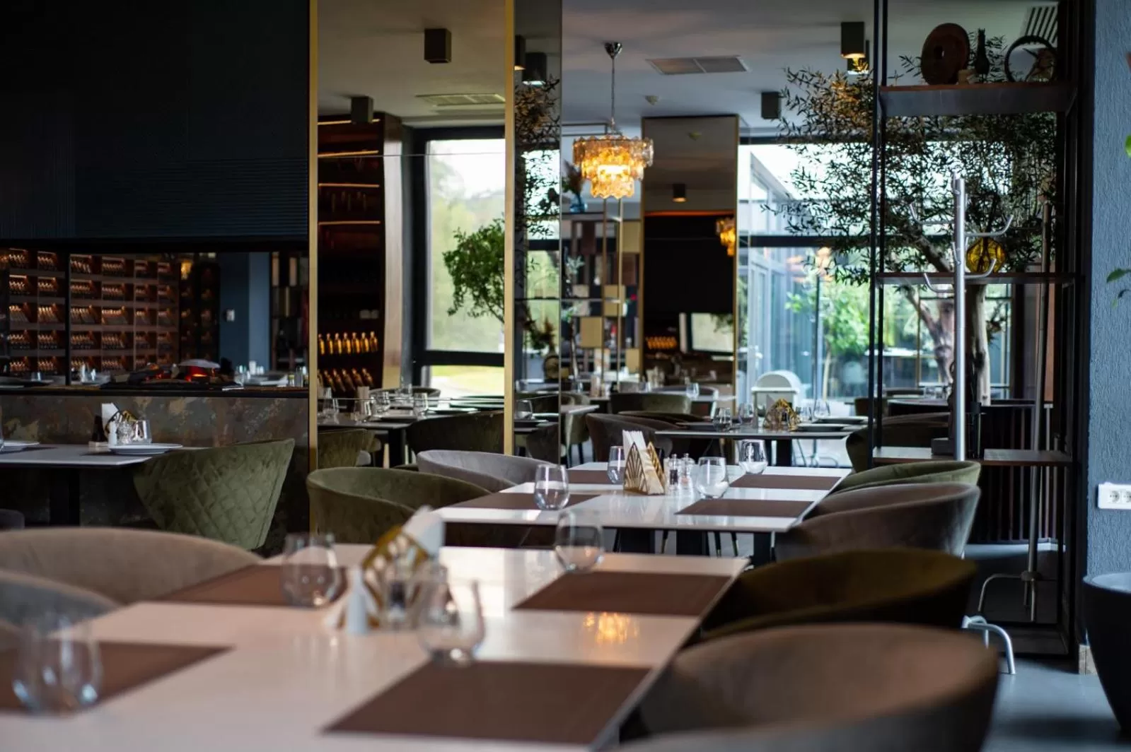 Restaurant/places to eat in Silver Mountain Resort & Spa