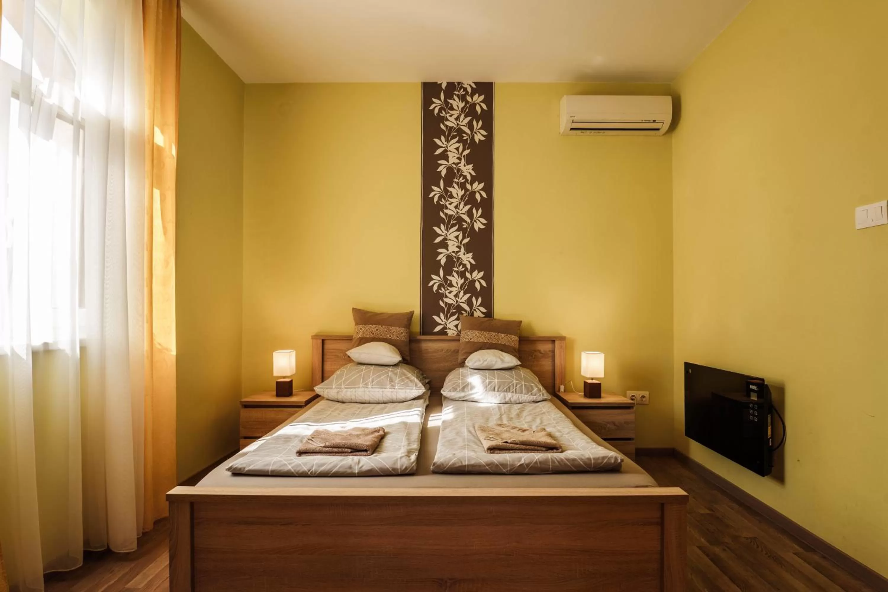 Bed in Garden Vendégház Makó