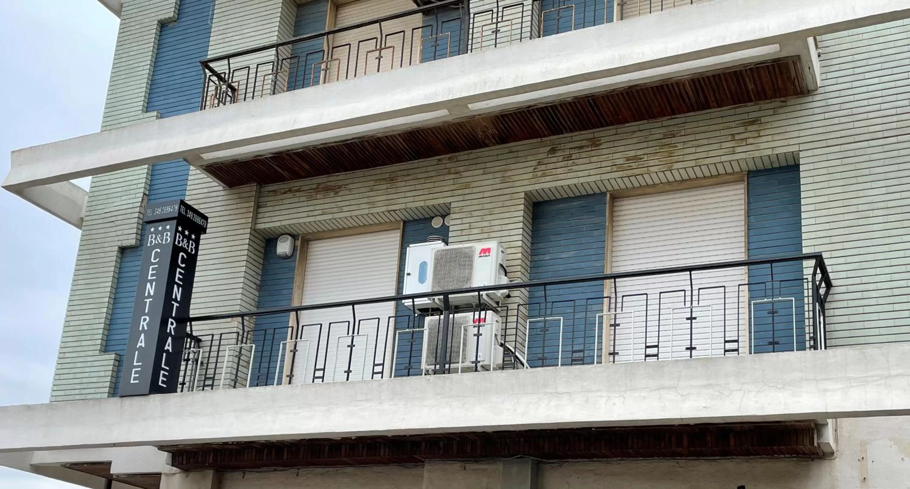 Property building, Balcony/Terrace in B&B CENTRALE