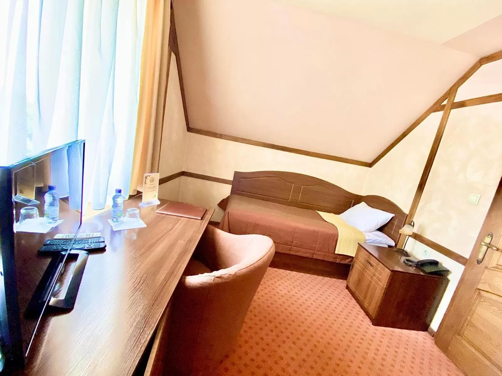 TV and multimedia in Hotel Complex Bahus