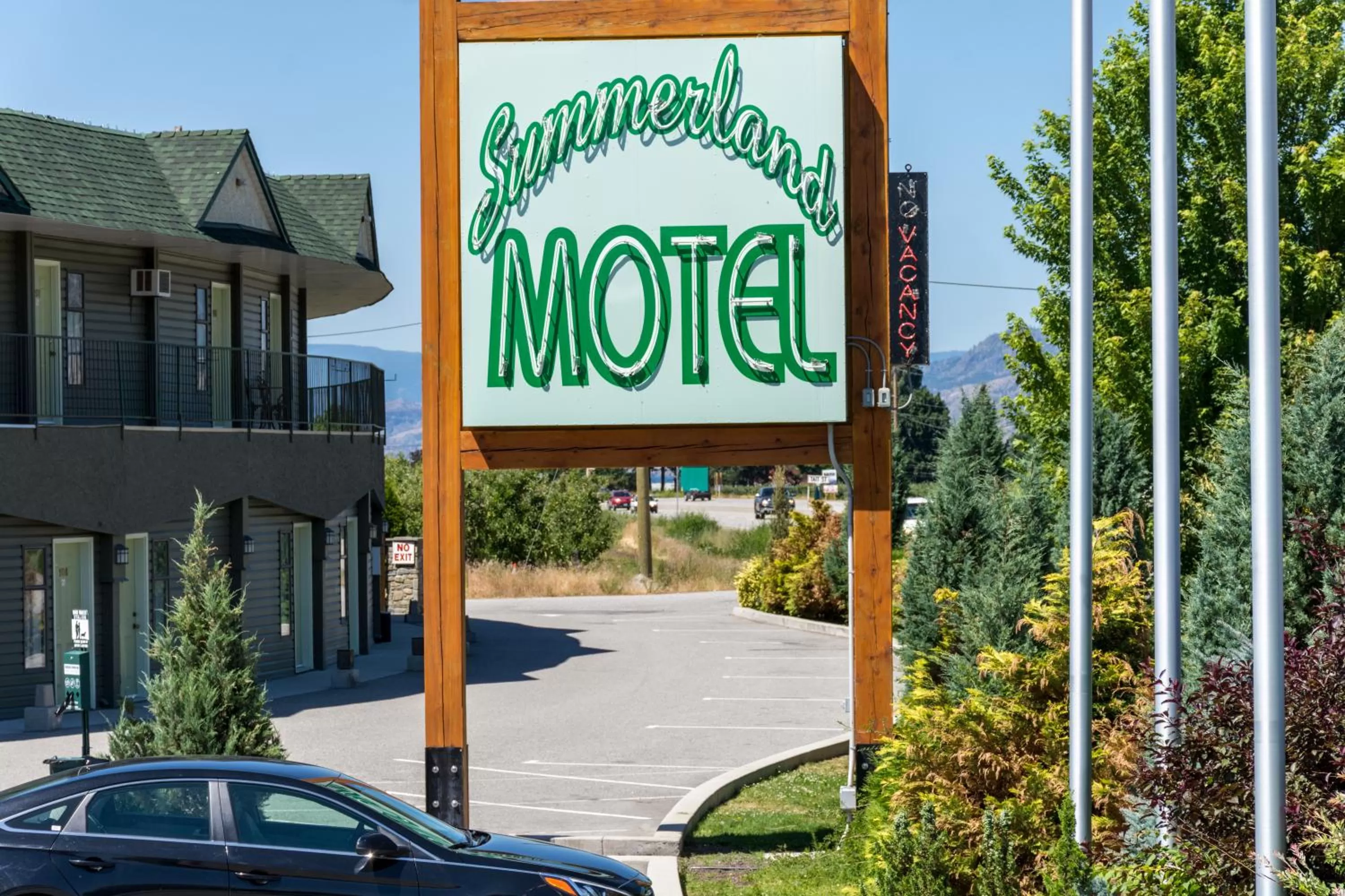 Summerland Motel