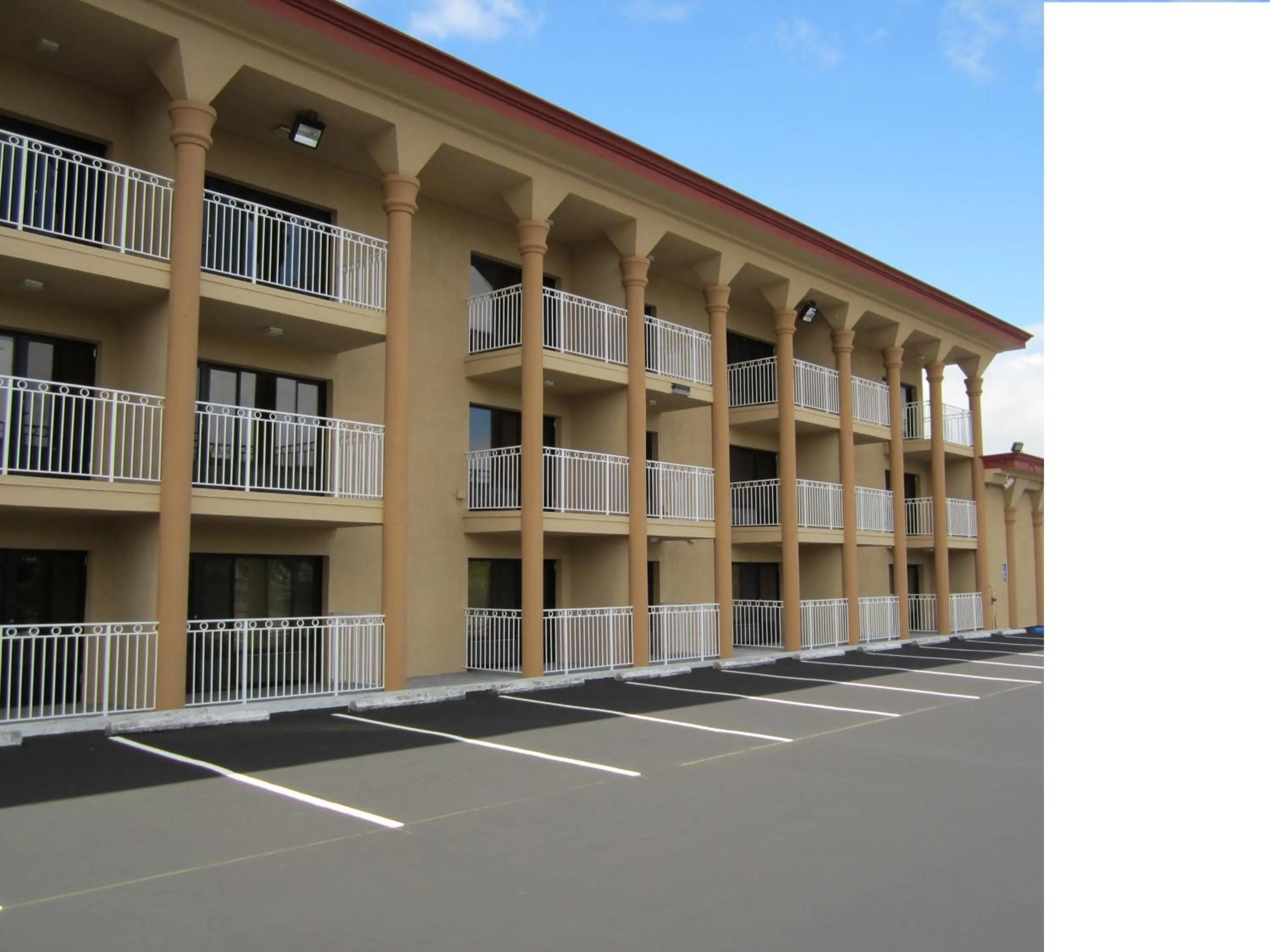 Property building in Super 8 by Wyndham Vallejo/Napa Valley