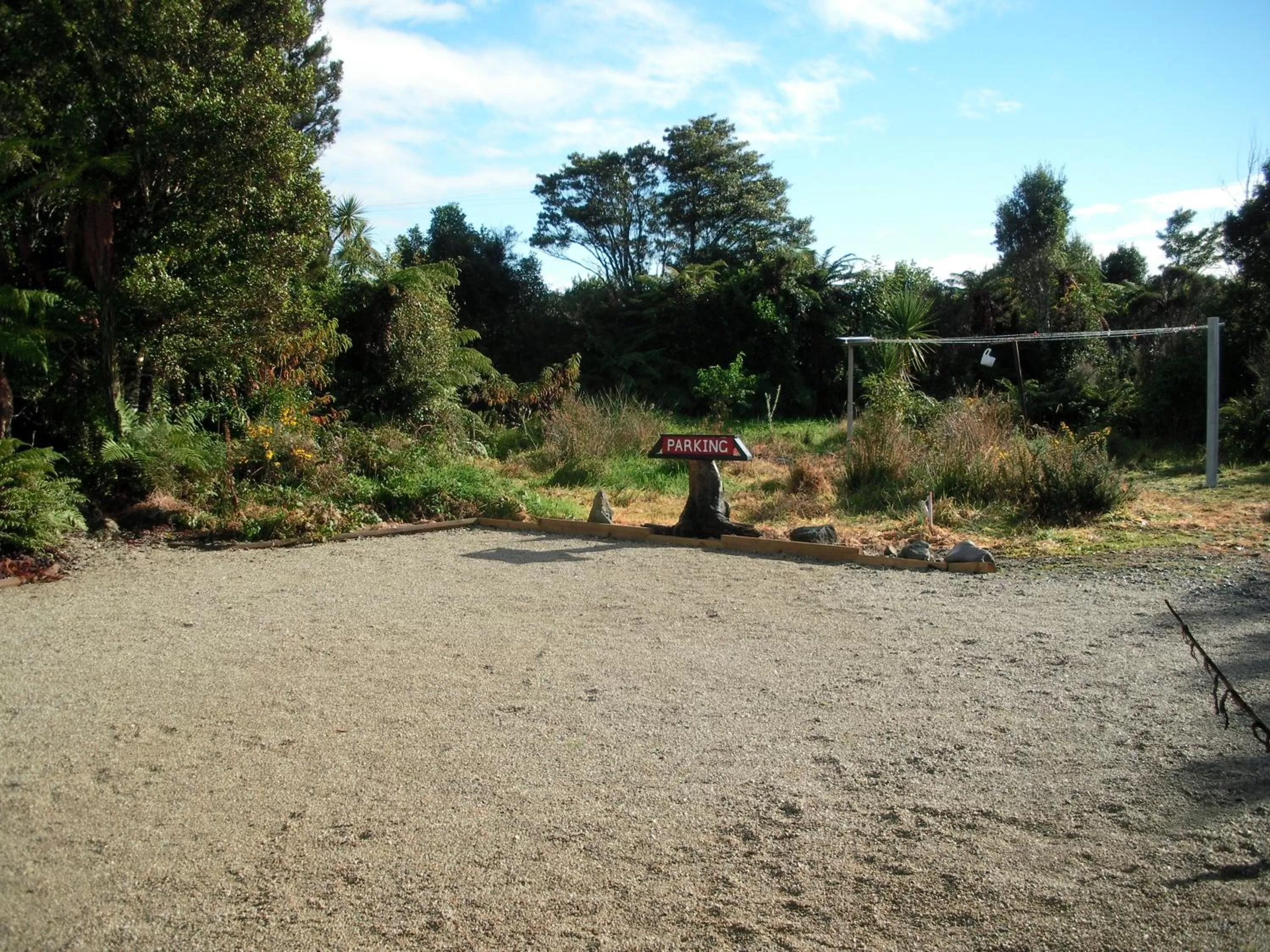 Parking in Mahinapua Retreat B&B