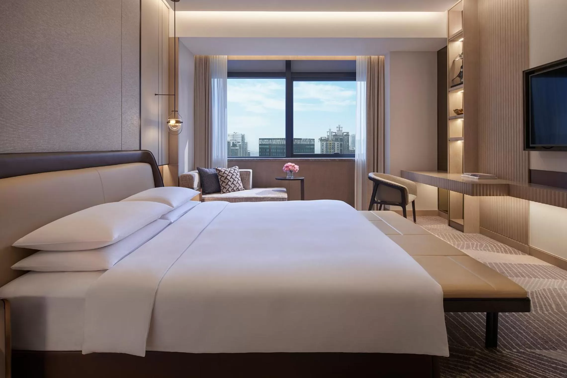 Bedroom, Bed in Hyatt Regency Metropolitan Chongqing