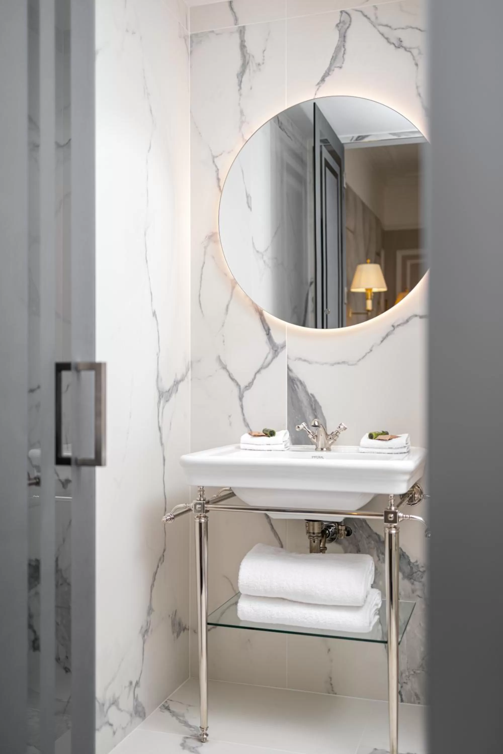 Bathroom in No.4 Carlton