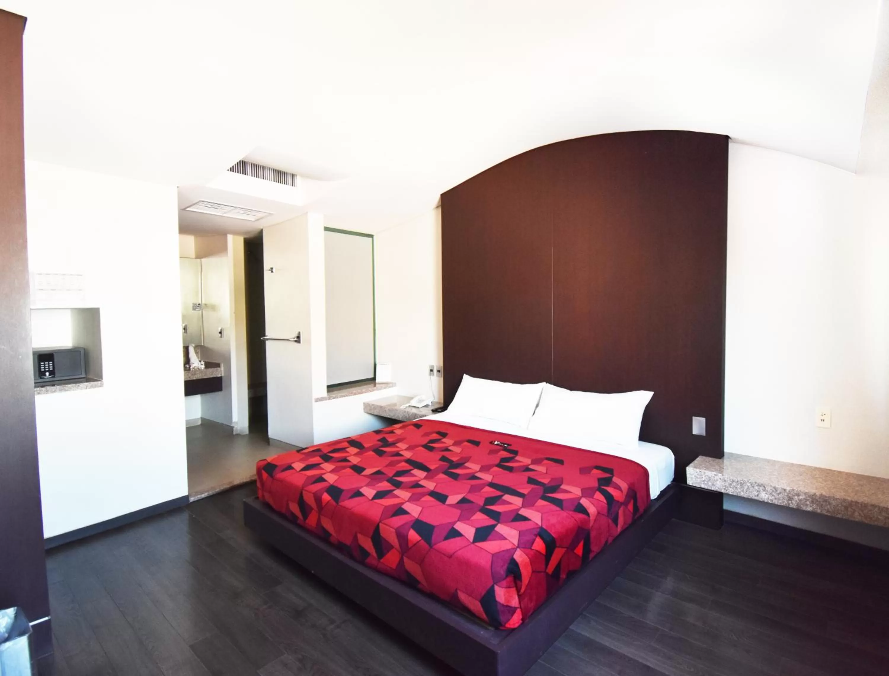 Bed in Hotel Via La Villa