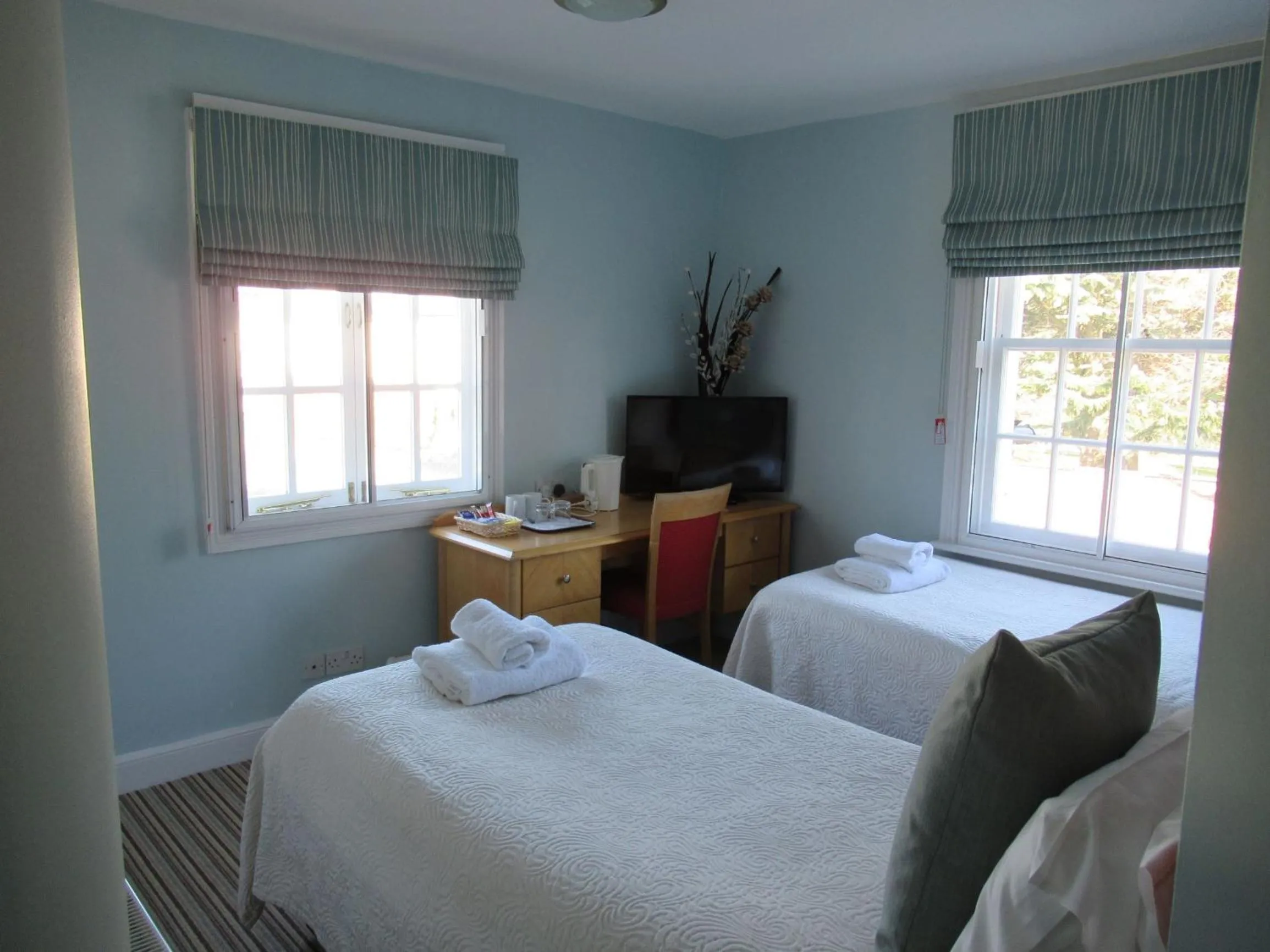 Bedroom, Bed in The London Inn