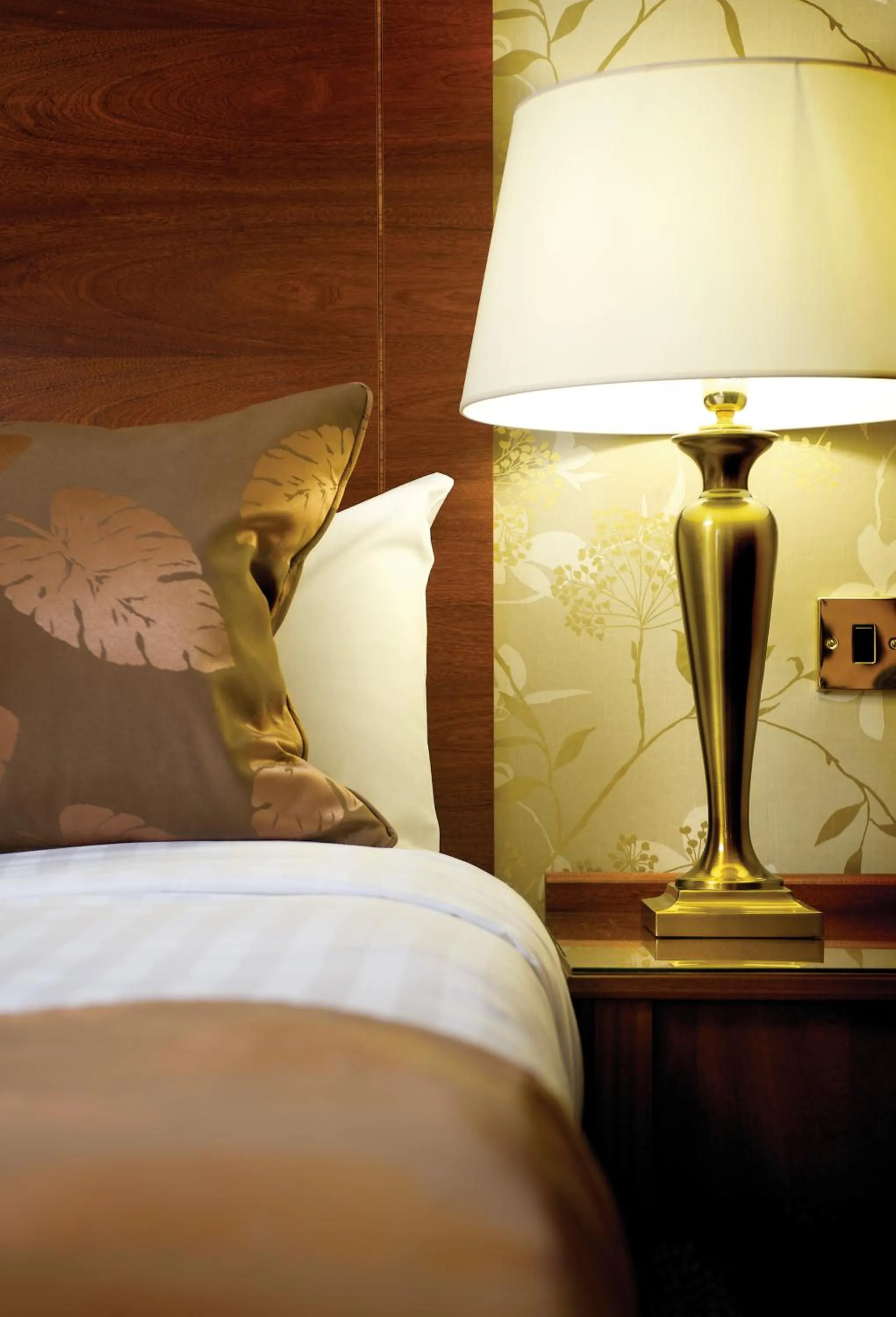 Decorative detail, Bed in Grovefield House Hotel By Uno