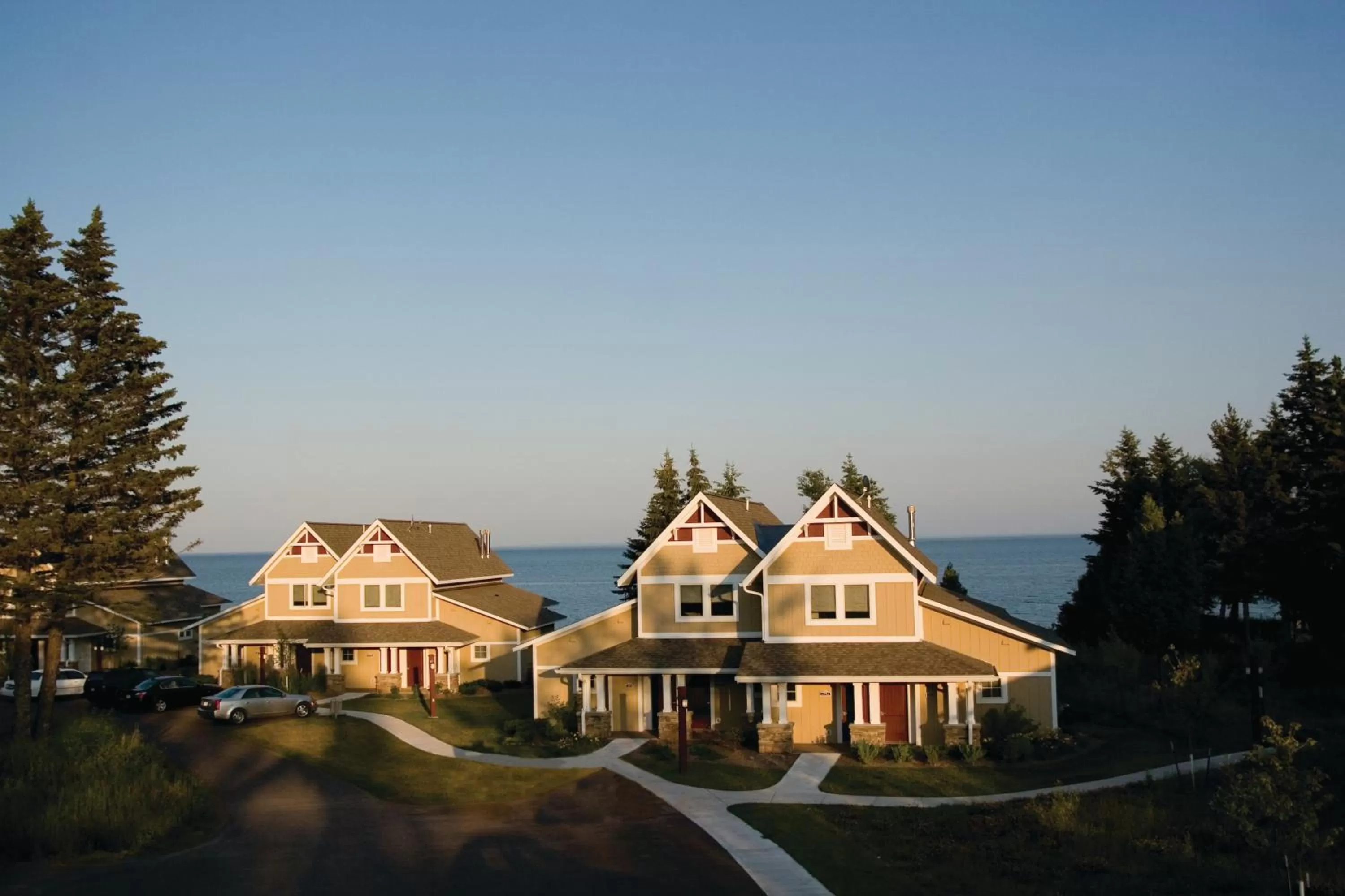 Bird's eye view in Larsmont Cottages