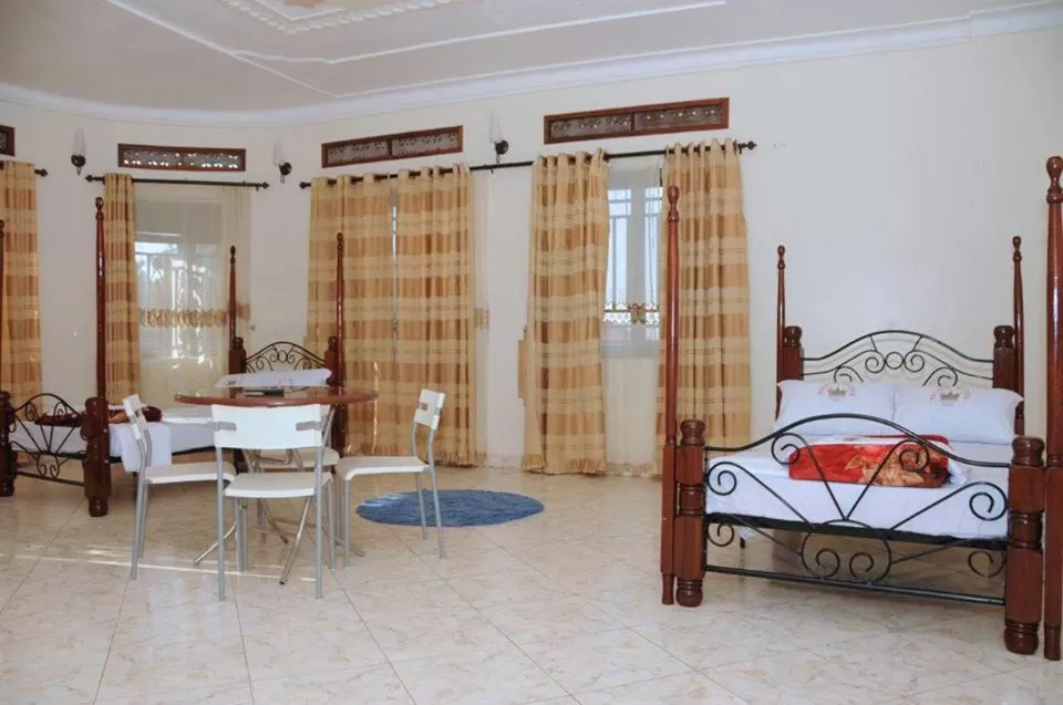 Family, Bed in Palace Hotel