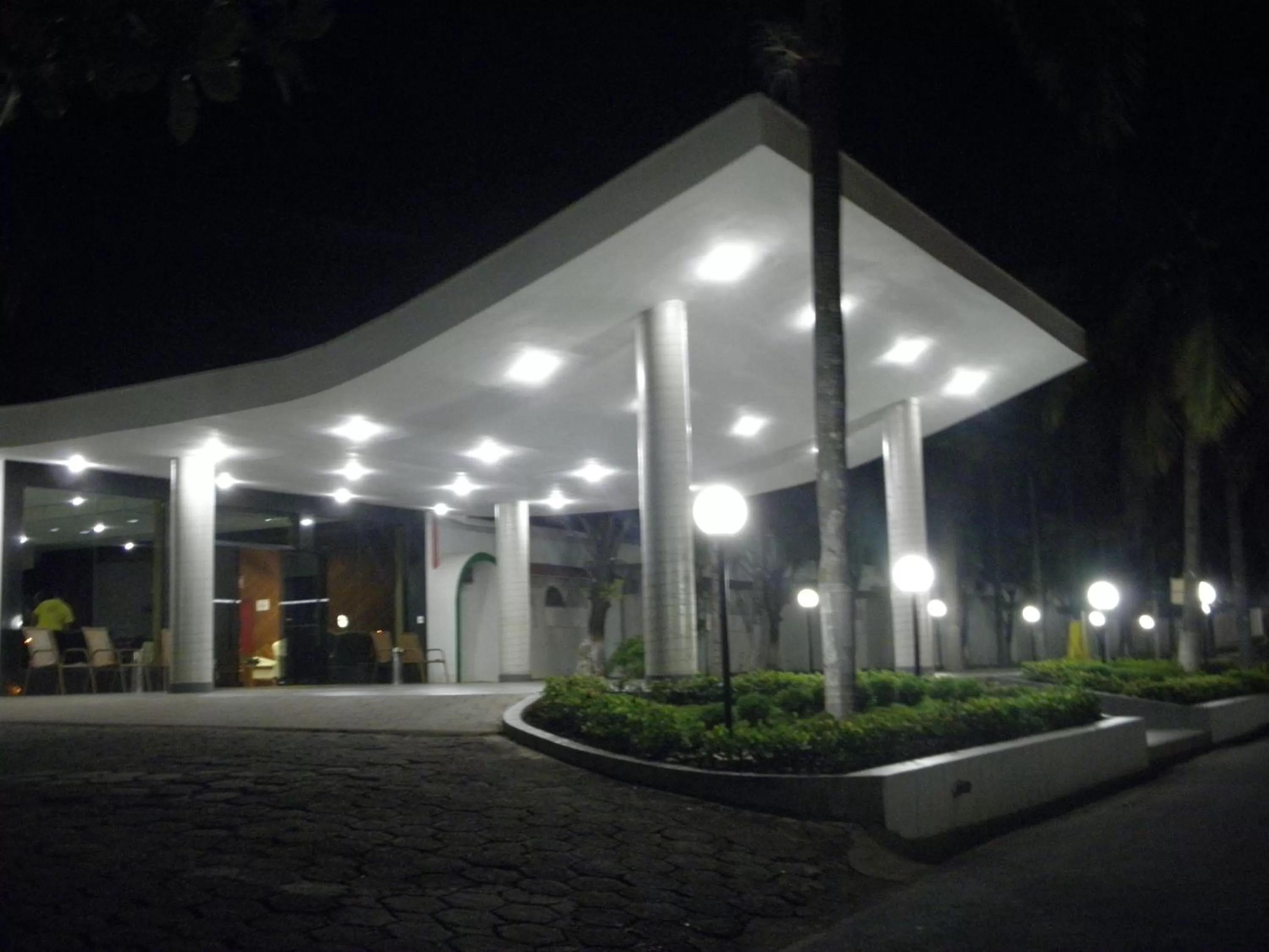 Facade/entrance in Rio Claro Plaza Hotel