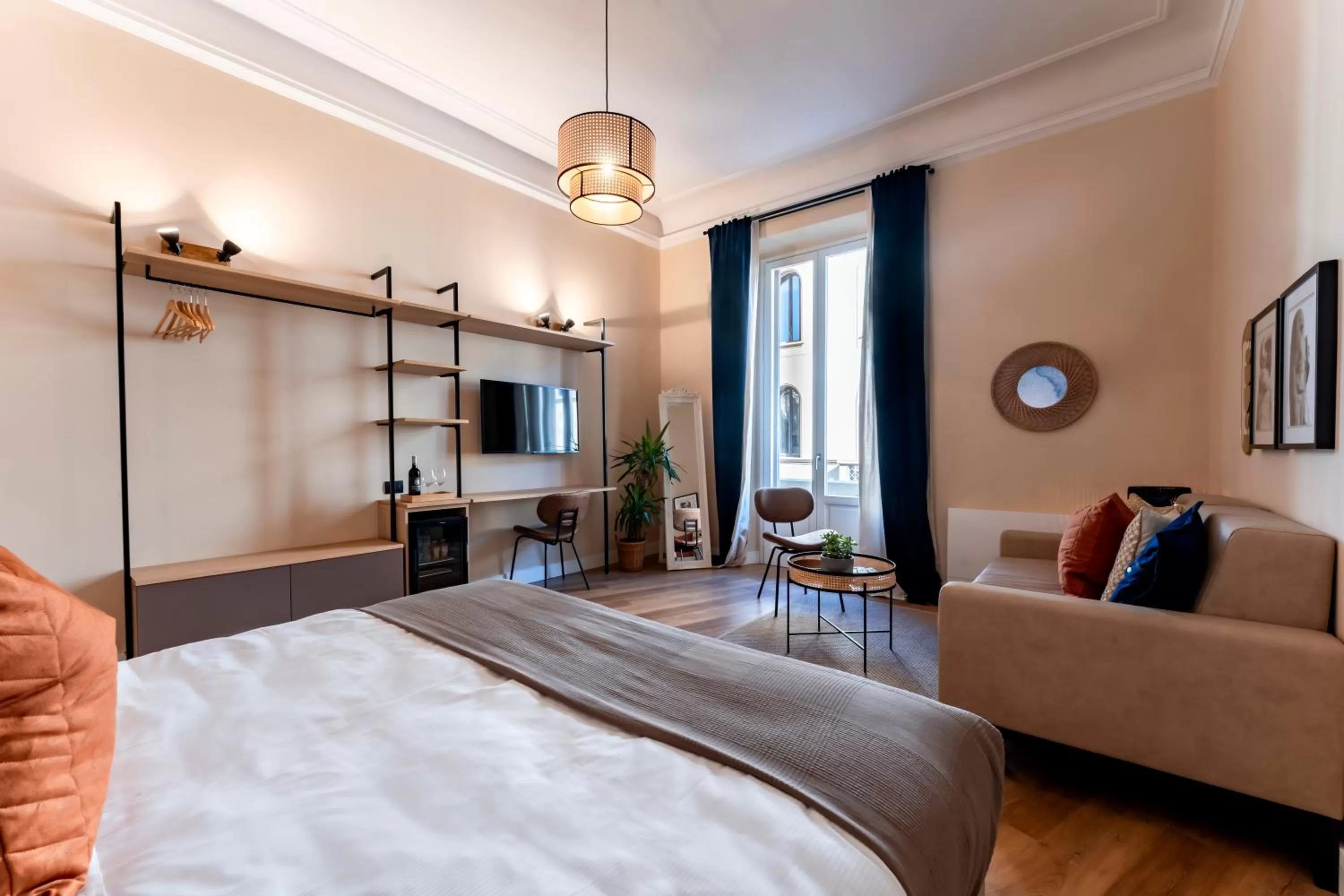 King Suite with Balcony in Terra Artis Guest House