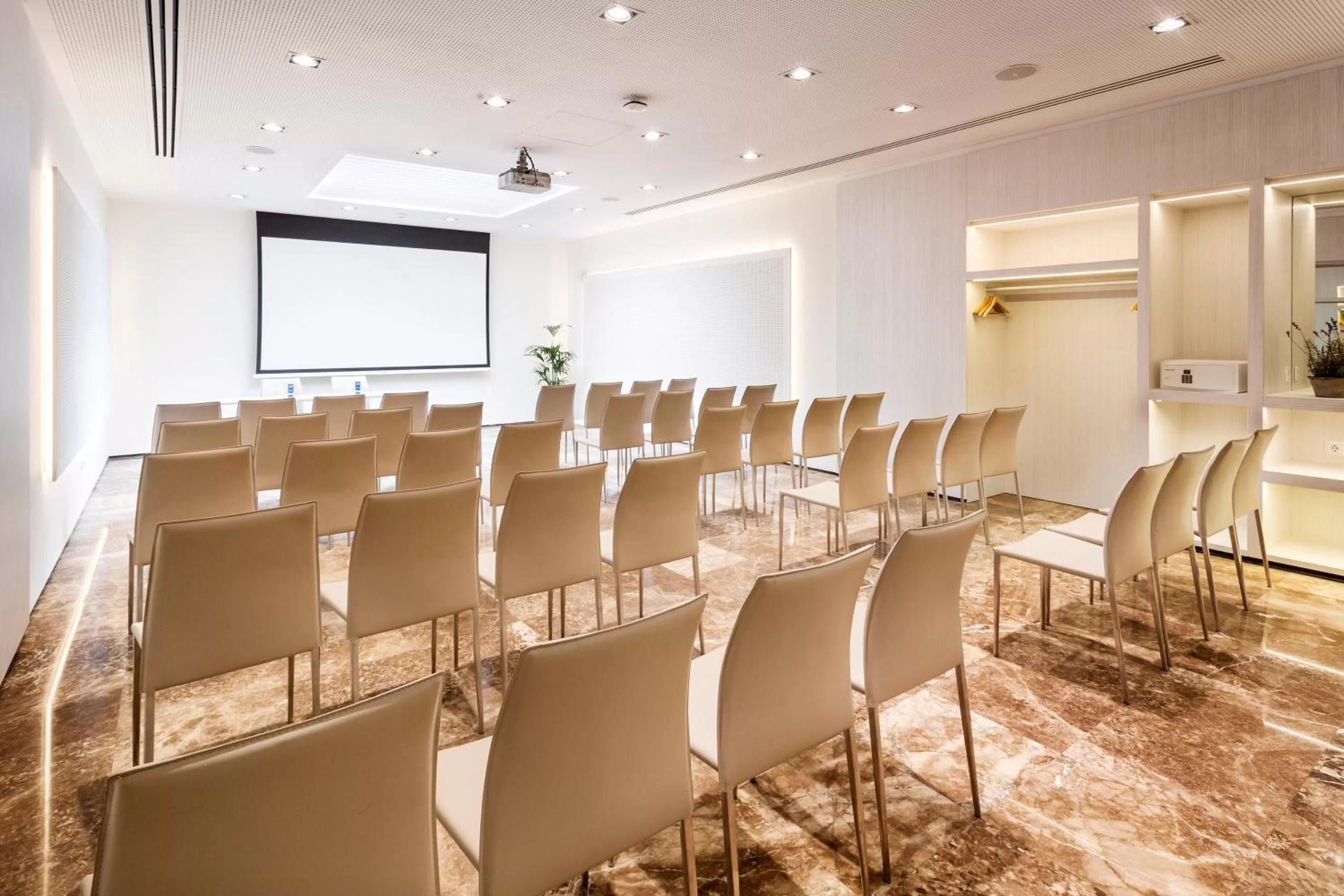 Meeting/conference room in Melia Lebreros