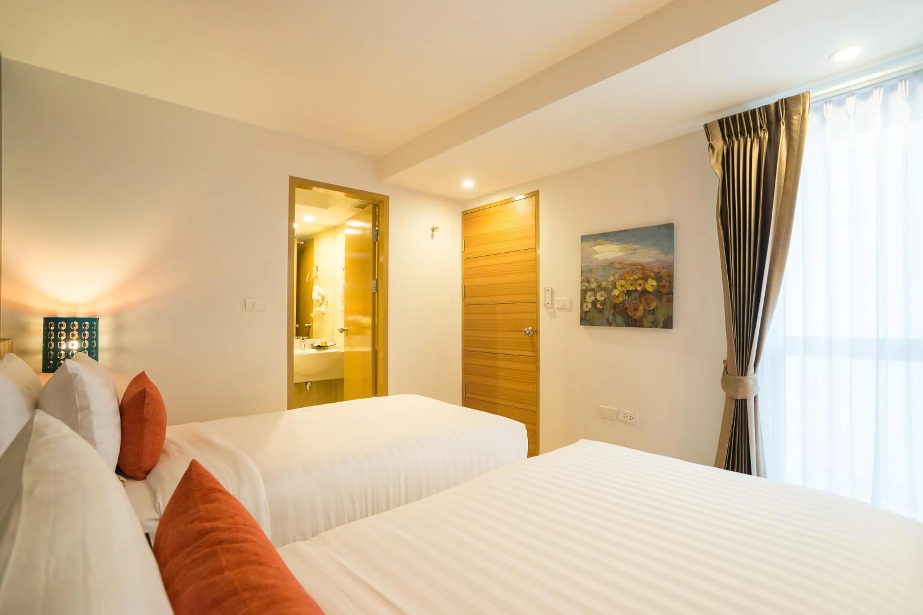 Day, Bed in Beyond Suite