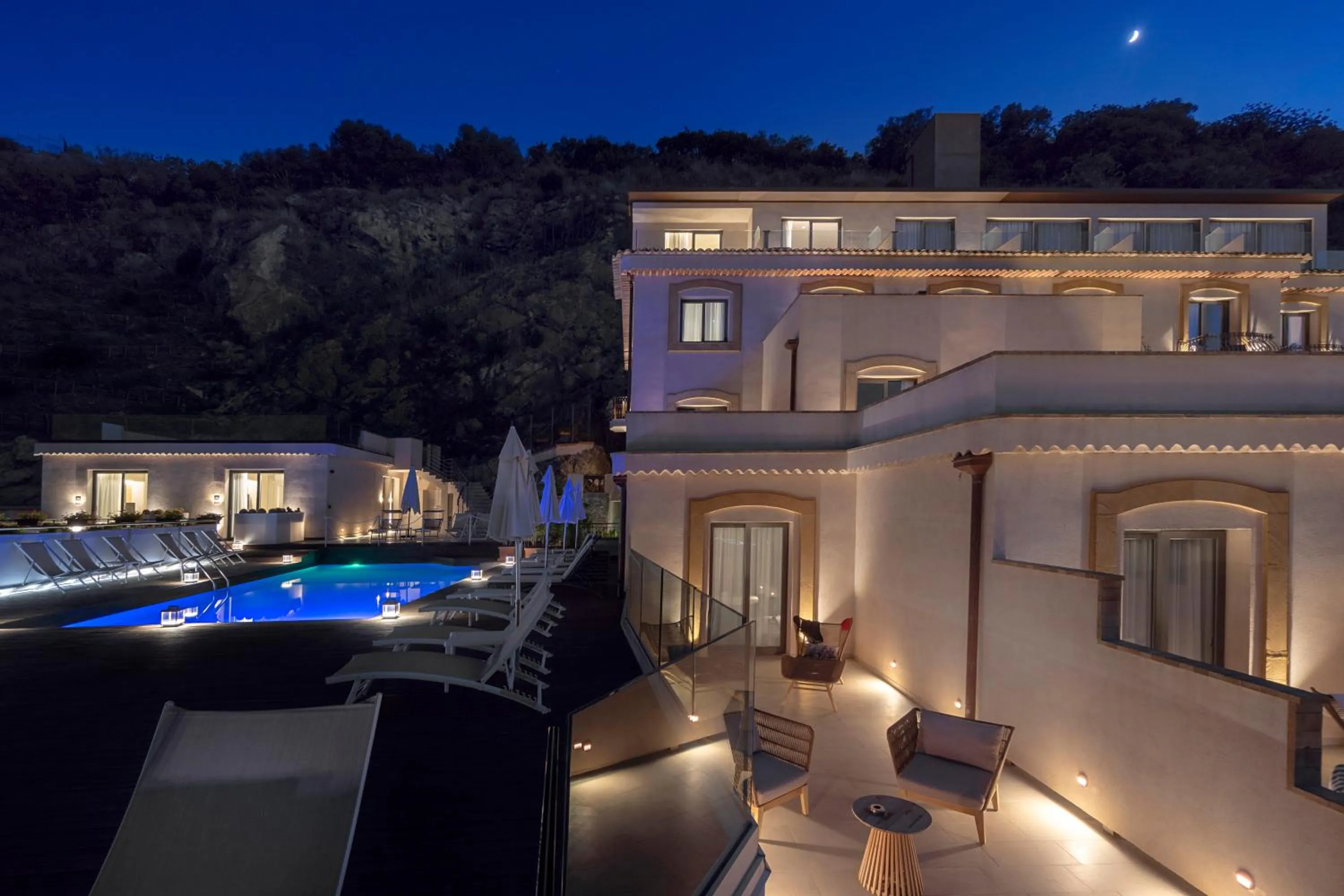 Swimming pool in Villa Fiorita Boutique Hotel