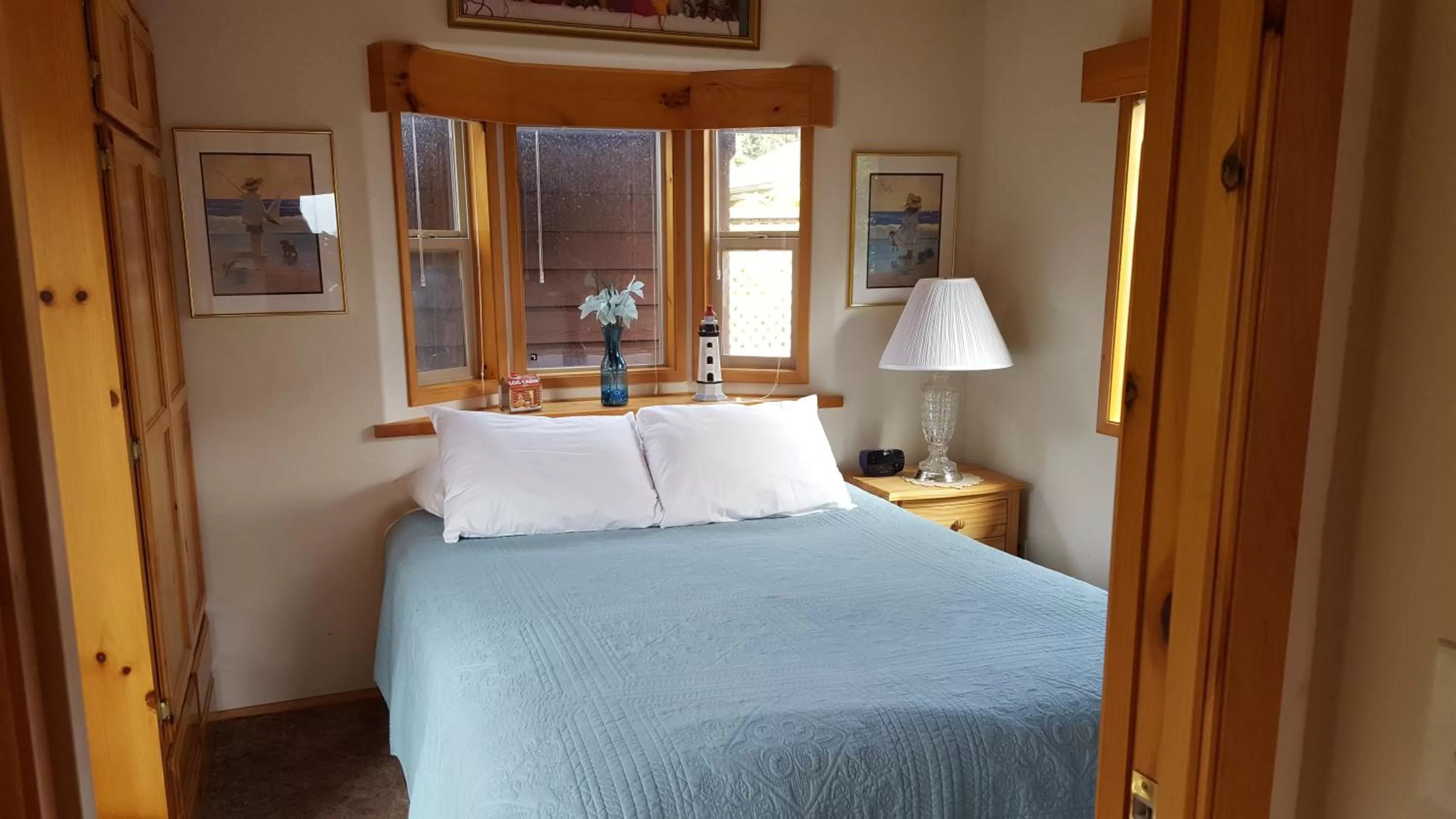 Bed in Whaleshead Beach Resort