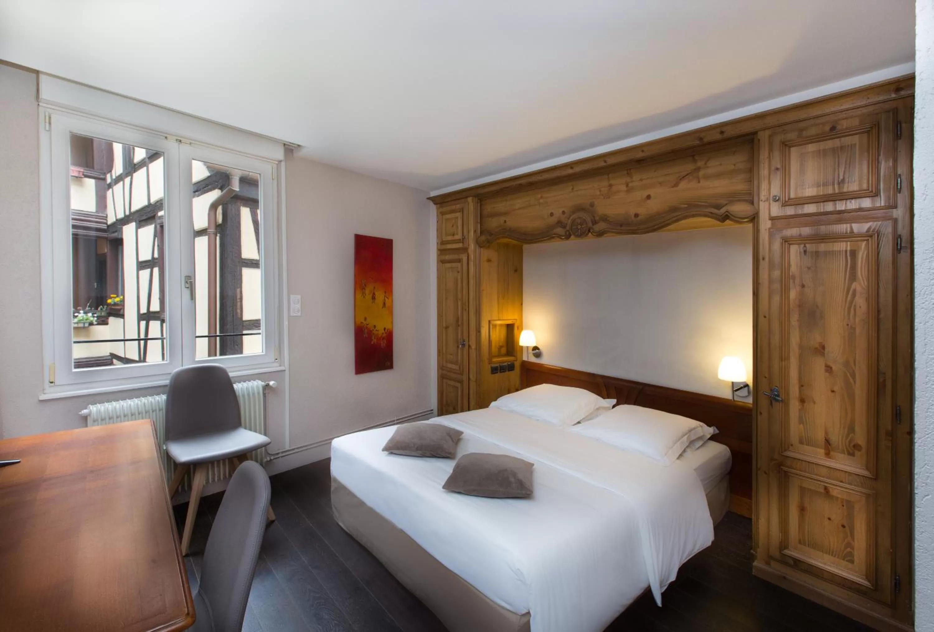 Bedroom, Bed in Hôtel de l'Europe by HappyCulture