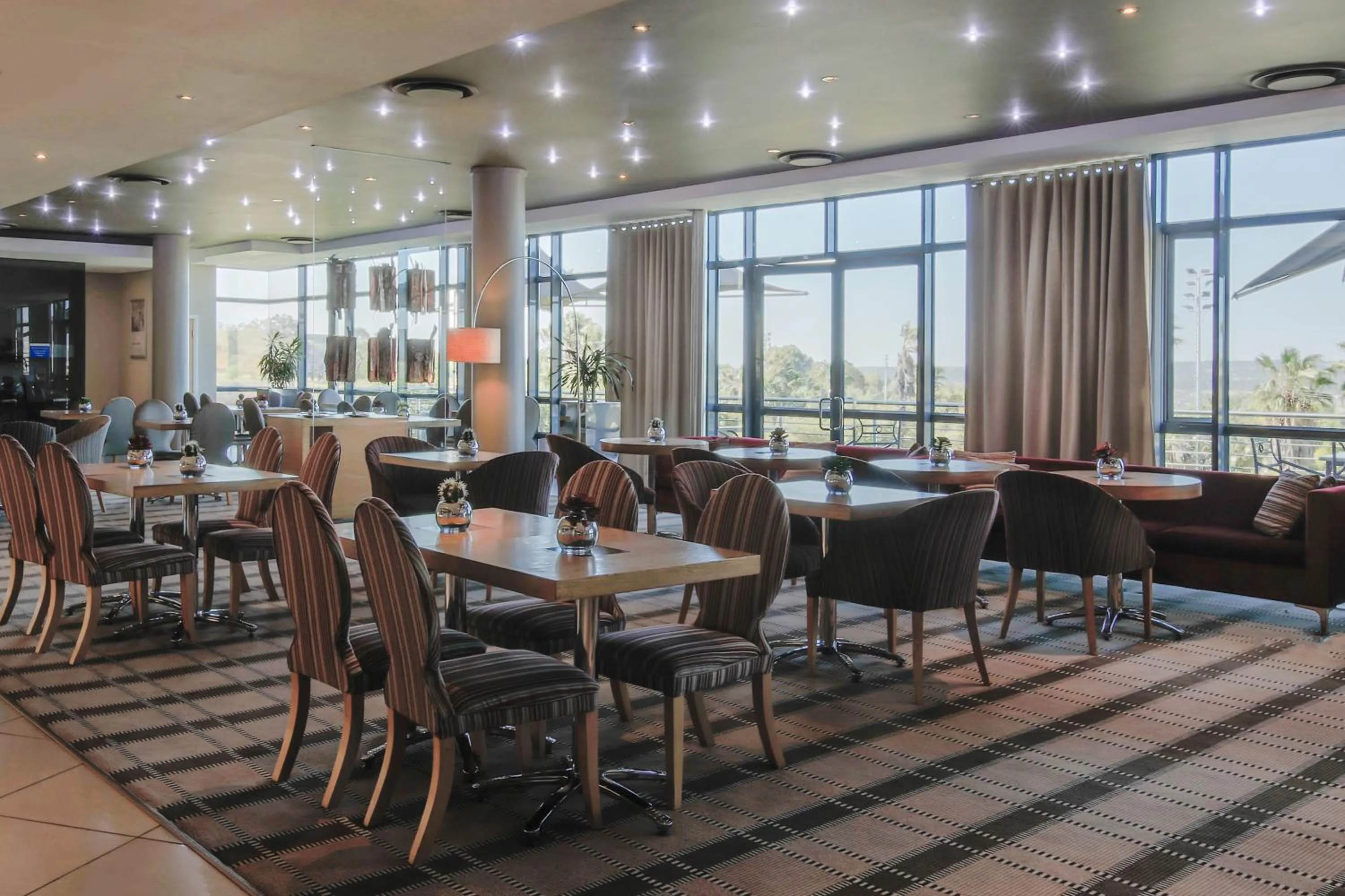 Breakfast in Holiday Inn Express Sandton-Woodmead by IHG