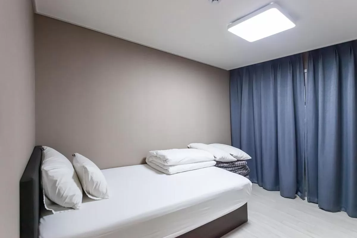 Bed in Seomyeon Brown-dot hotel Gold