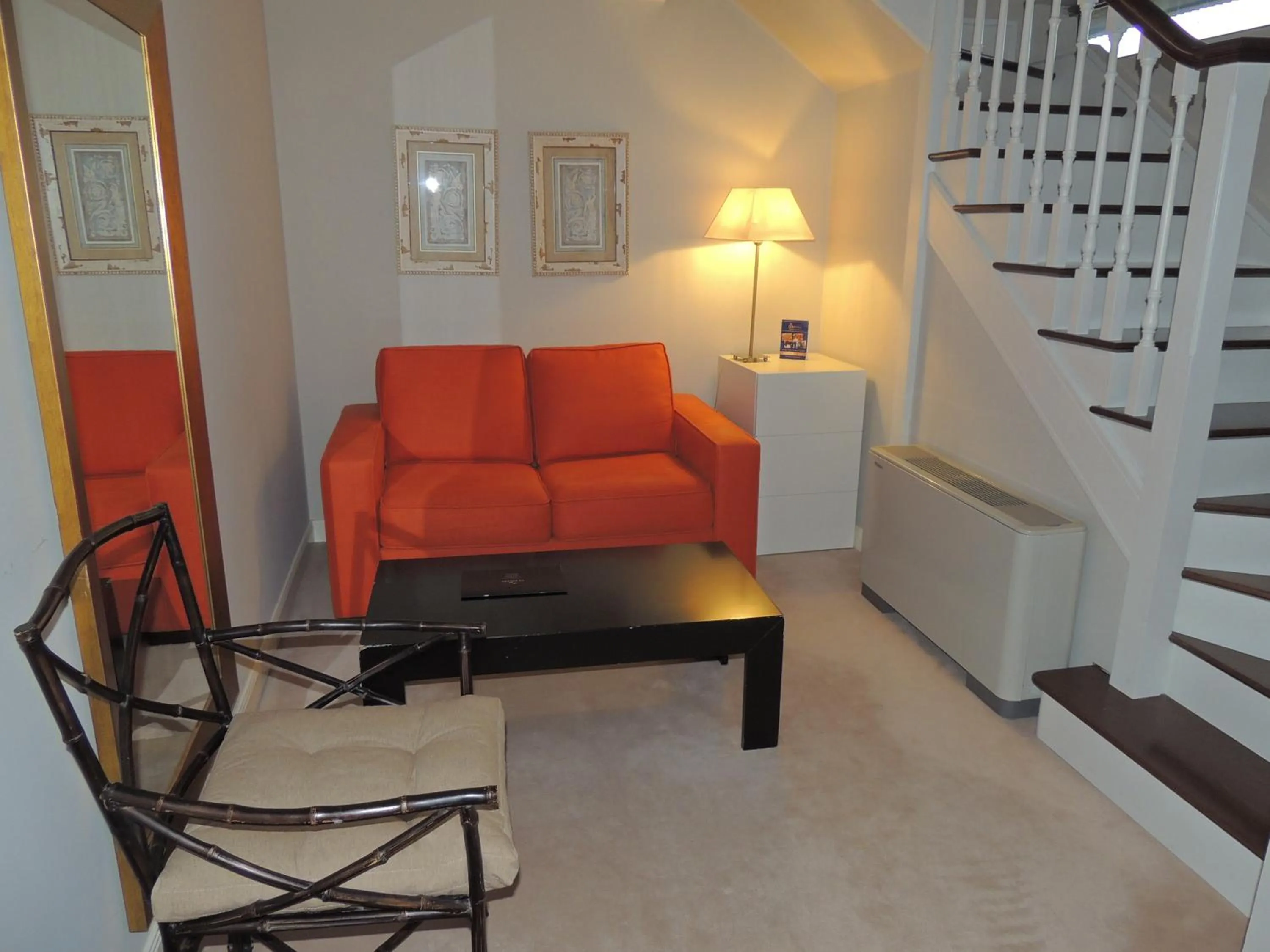 Photo of the whole room, Seating Area in Castillo Del Bosque La Zoreda