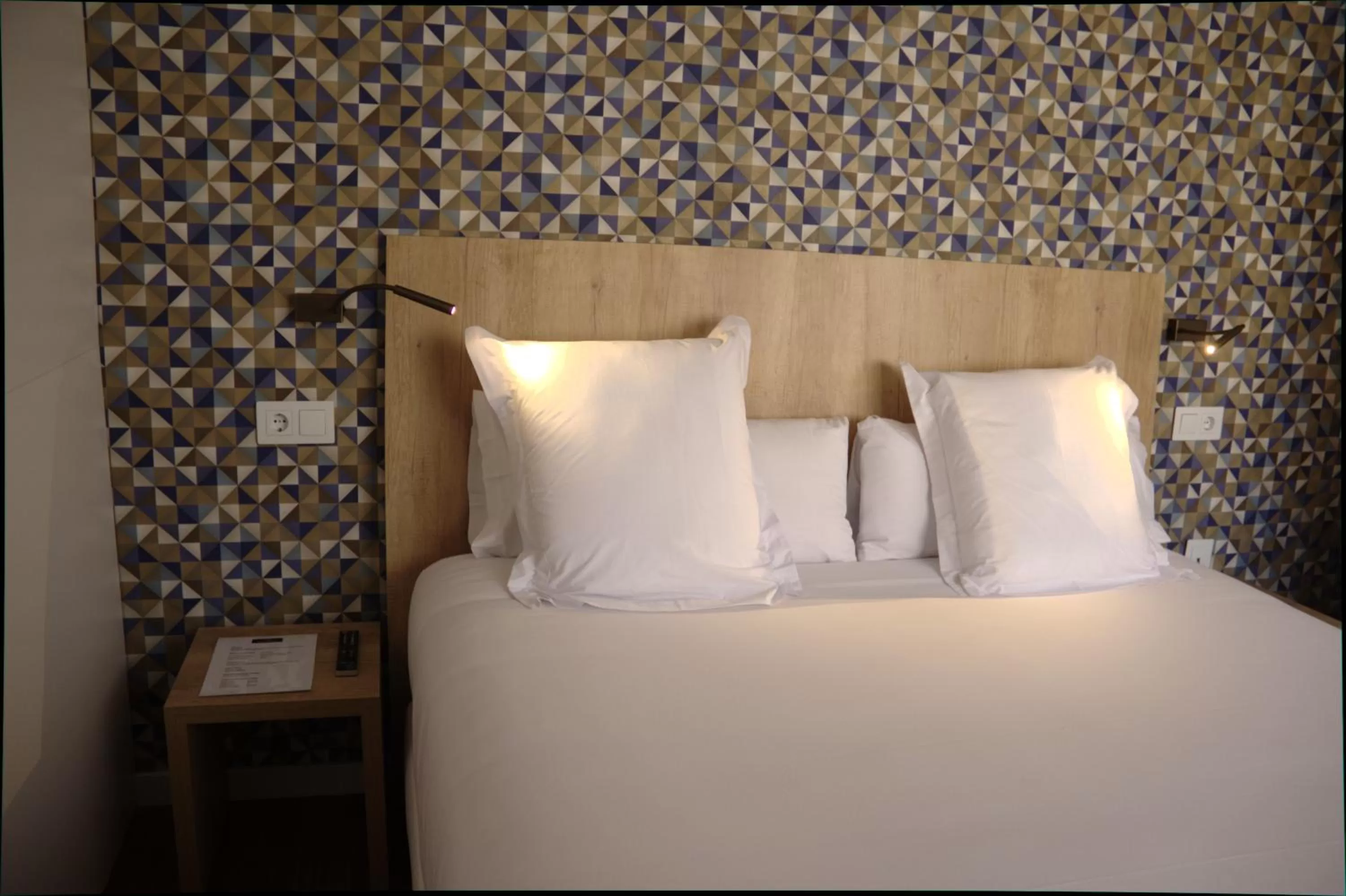 Family Room in Chic & Basic Velvet