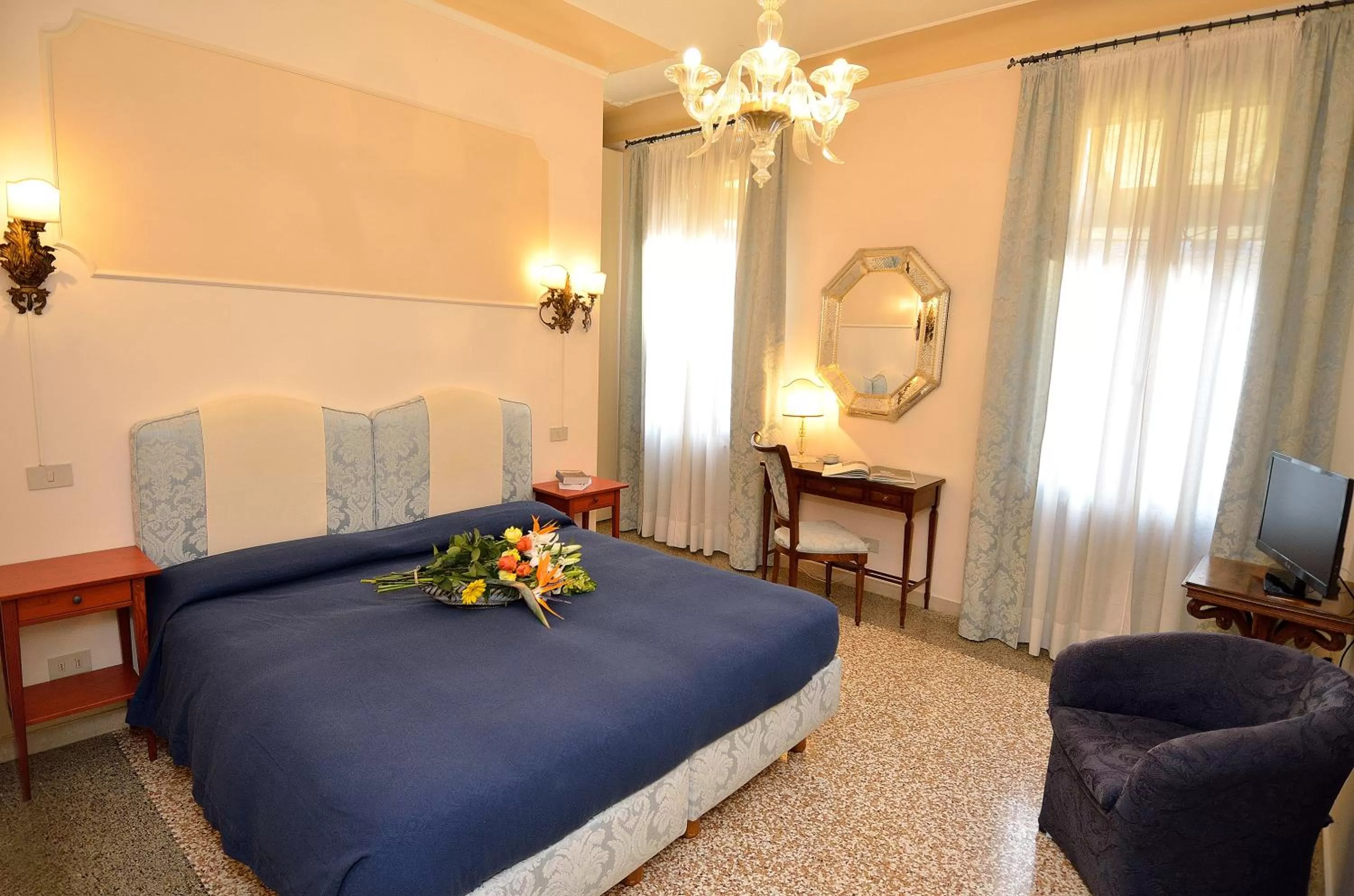 Photo of the whole room, Bed in Cà Del Modena Room only