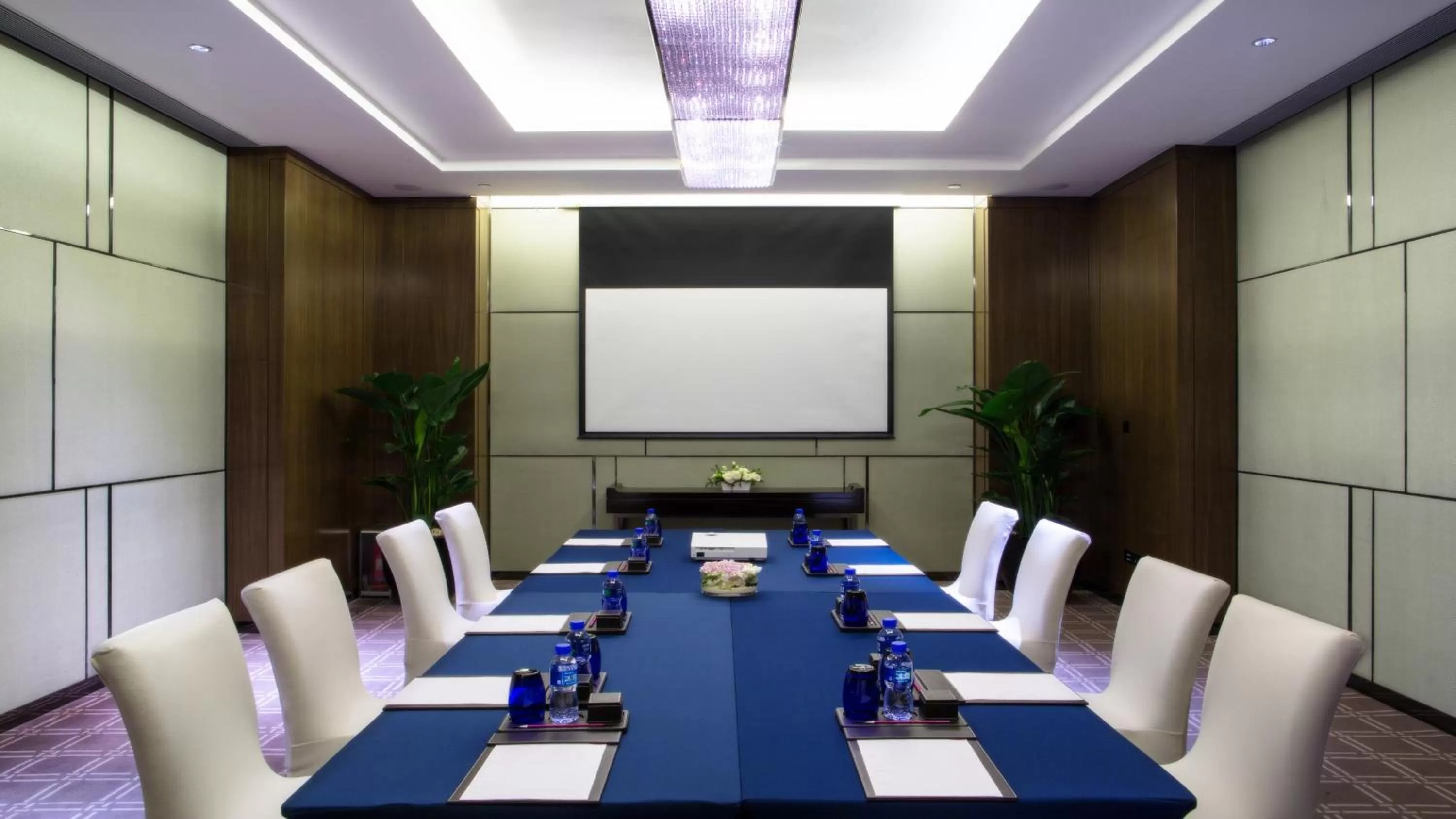 Meeting/conference room in Crowne Plaza Beijing Lido by IHG
