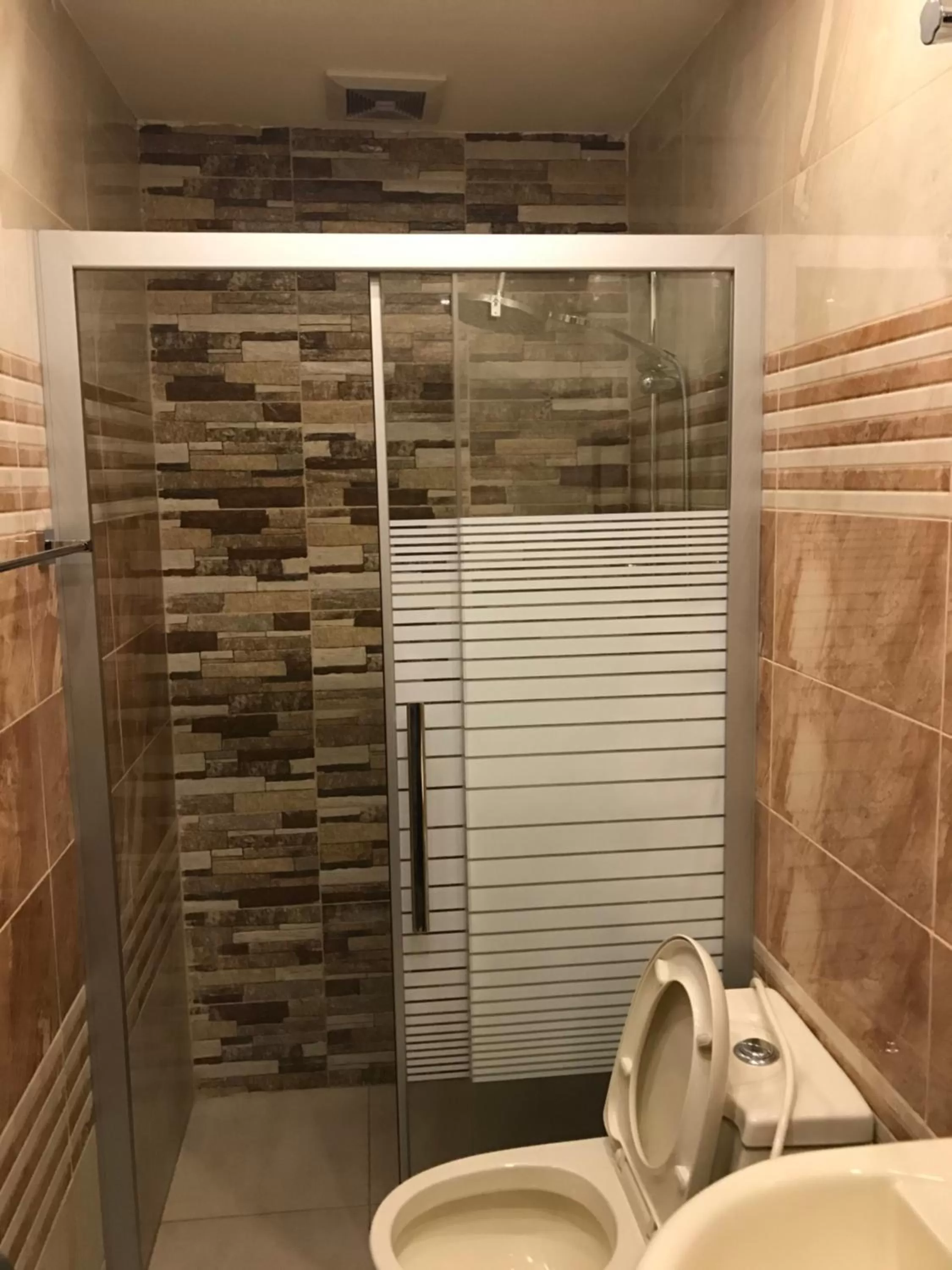 Sun Rise Hotel & Hostel & Tours