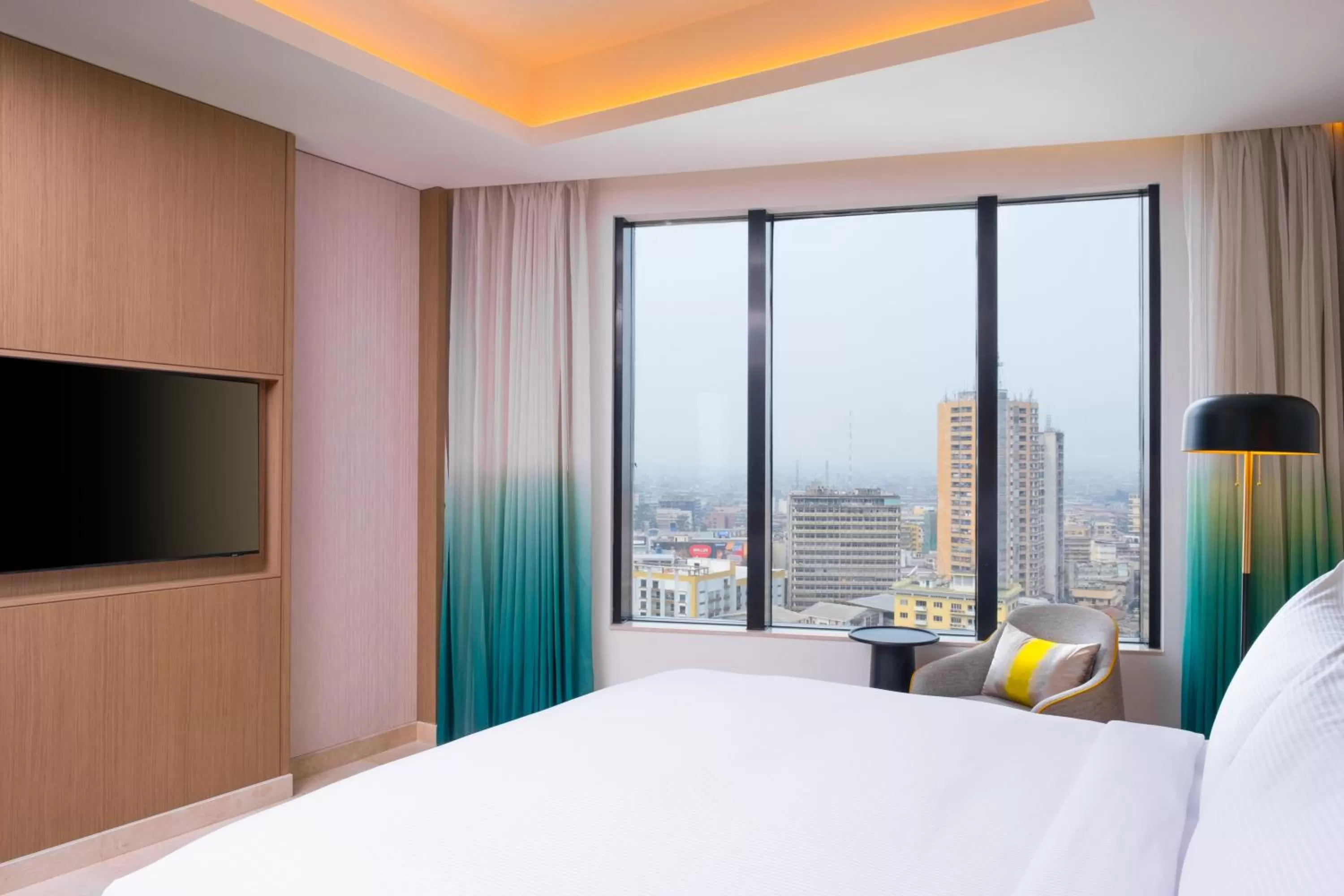 Bedroom, Bed in Hilton Kinshasa