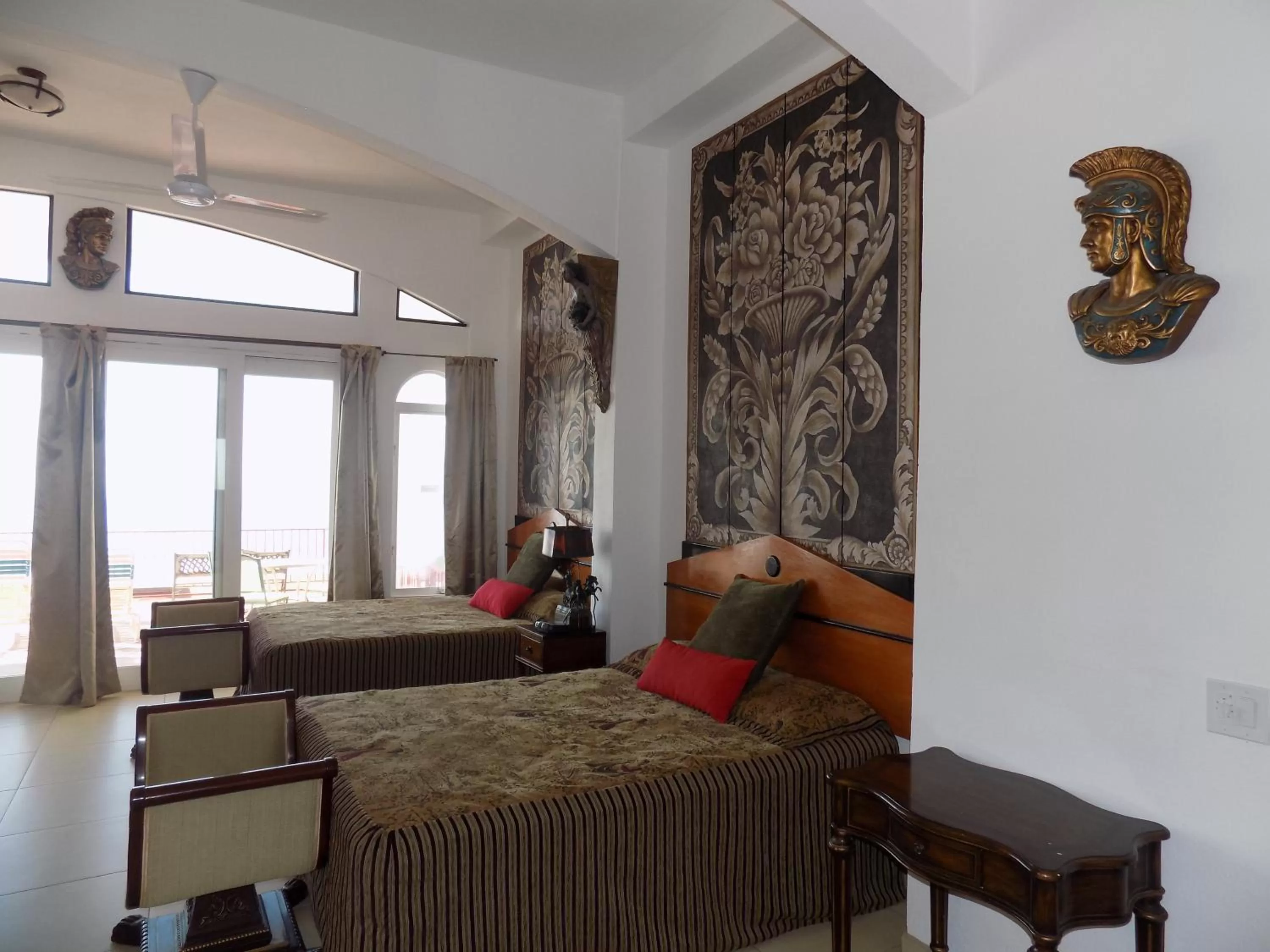 Photo of the whole room in Poco Cielo Hotel