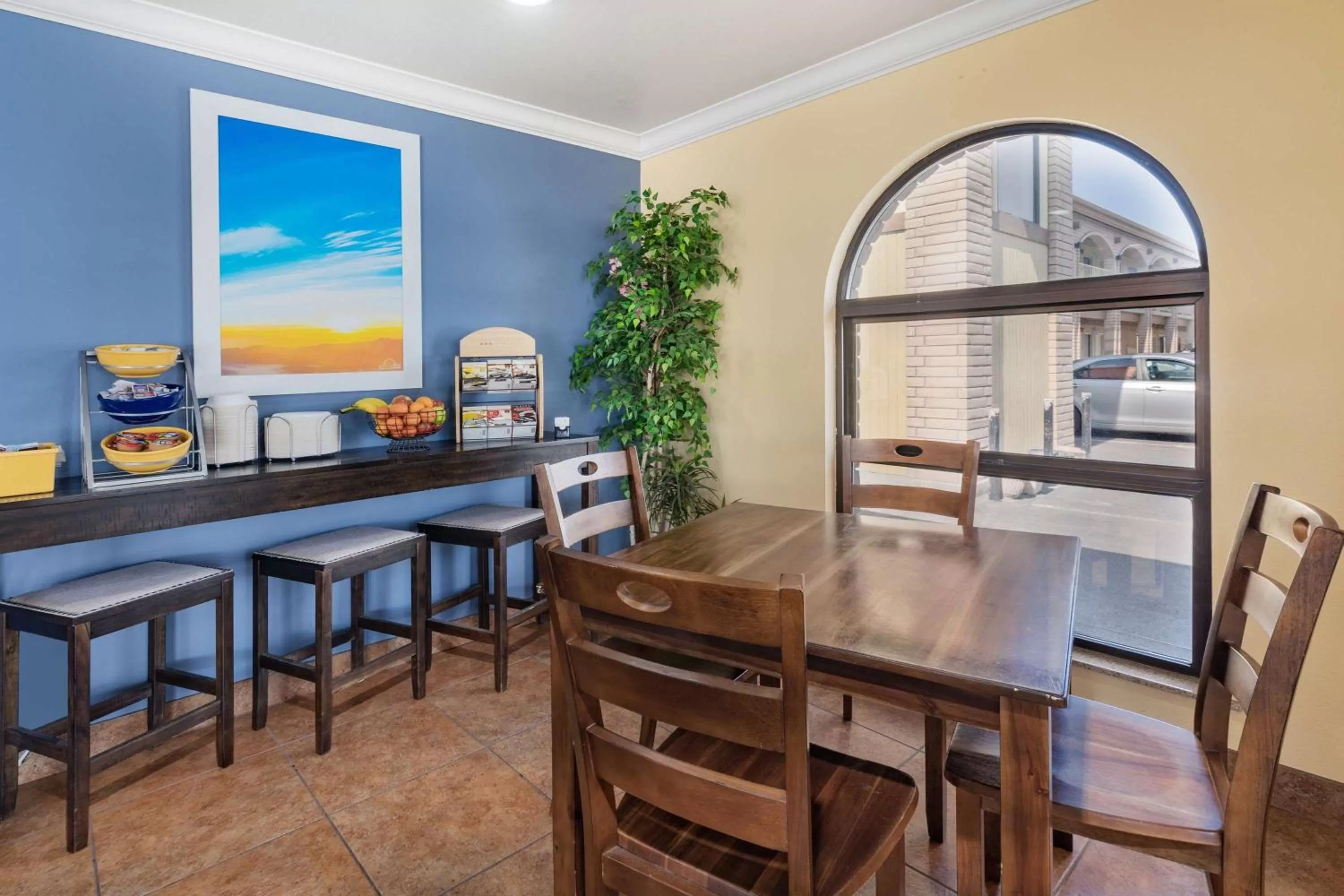 Restaurant/places to eat in Days Inn by Wyndham Winnemucca